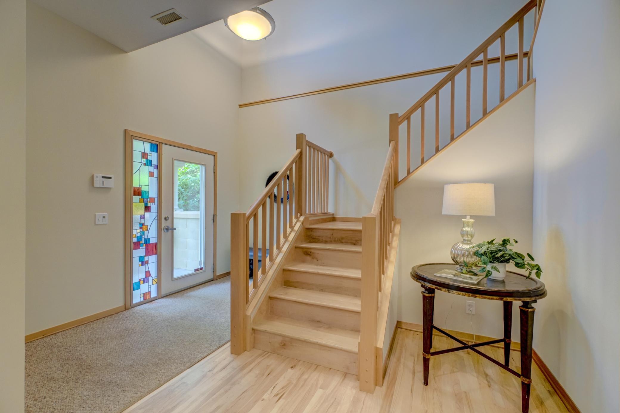 View of Residential at 552 Summit Avenue, Saint Paul MN 55102, Saint Paul (4 of 32) - Mike Wilen | Minnesota Team Real Estate