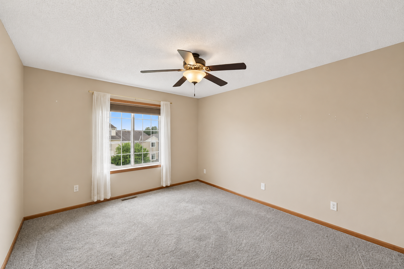 View of Residential at 19172 Hoover Street, Elk River MN 55330, Elk River (23 of 36) - Mike Wilen | Minnesota Team Real Estate