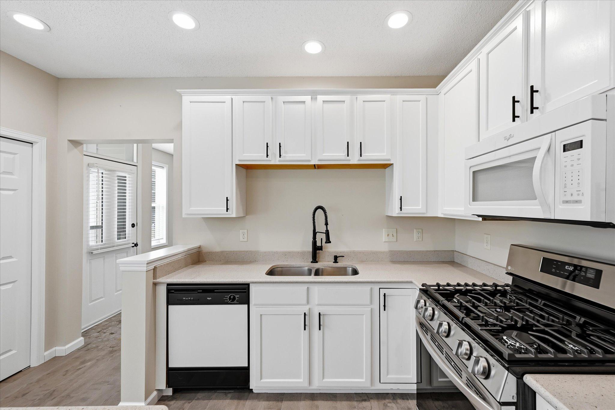 View of Residential at 5818 Prairie Ridge Drive, Shoreview MN 55126, Shoreview (26 of 54) - Mike Wilen | Minnesota Team Real Estate