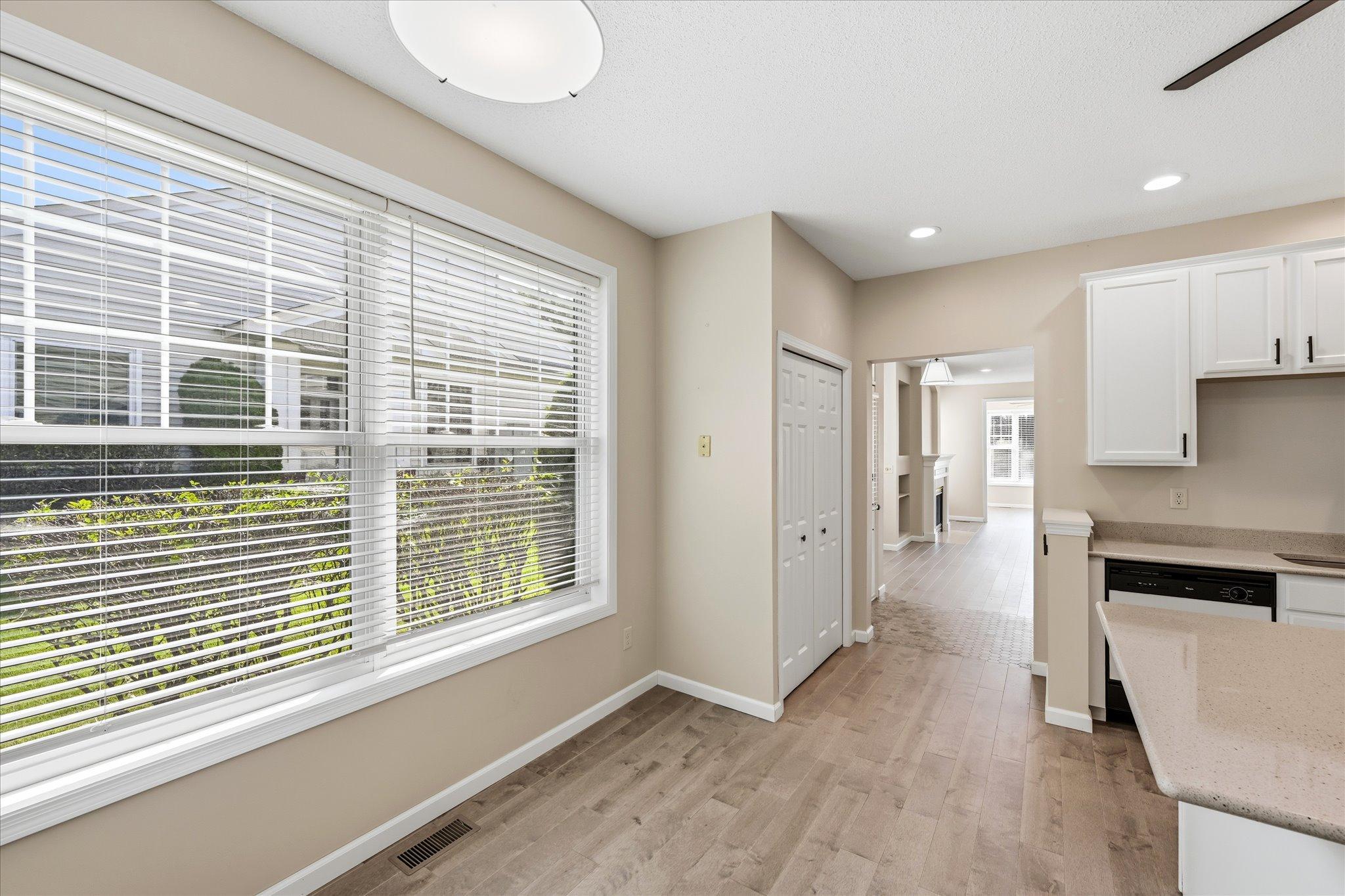 View of Residential at 5818 Prairie Ridge Drive, Shoreview MN 55126, Shoreview (23 of 54) - Mike Wilen | Minnesota Team Real Estate