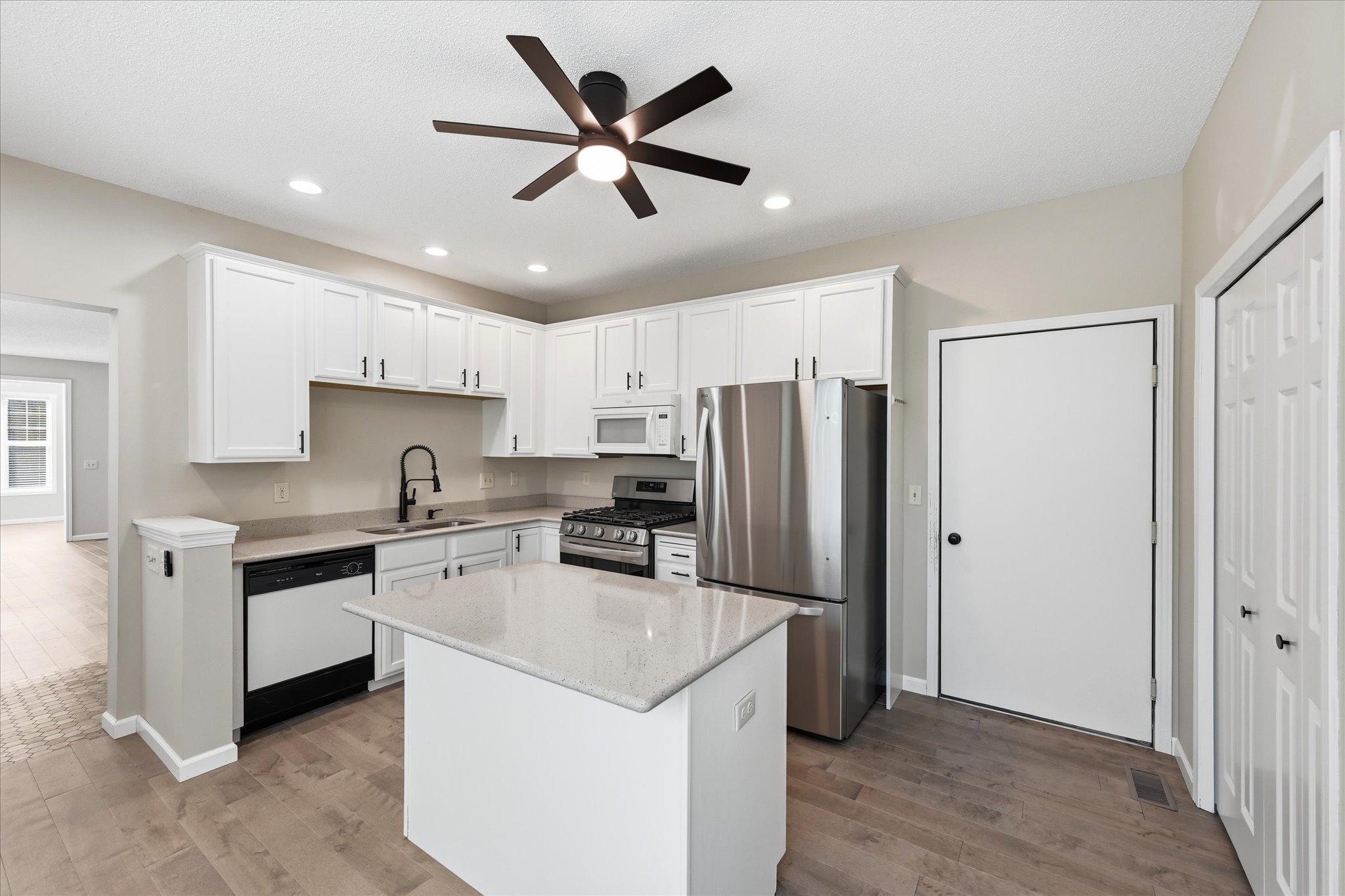 View of Residential at 5818 Prairie Ridge Drive, Shoreview MN 55126, Shoreview (20 of 54) - Mike Wilen | Minnesota Team Real Estate