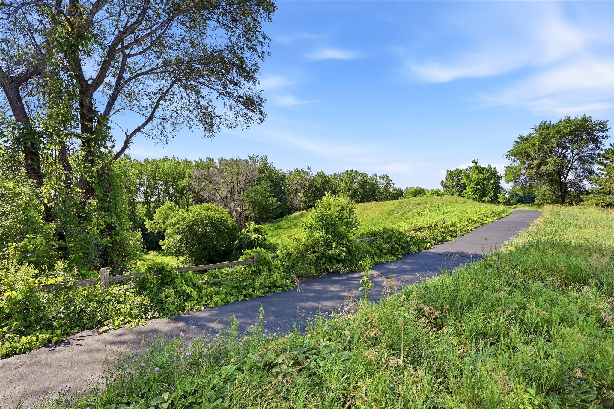 View of Residential at 5818 Prairie Ridge Drive, Shoreview MN 55126, Shoreview (49 of 54) - Mike Wilen | Minnesota Team Real Estate