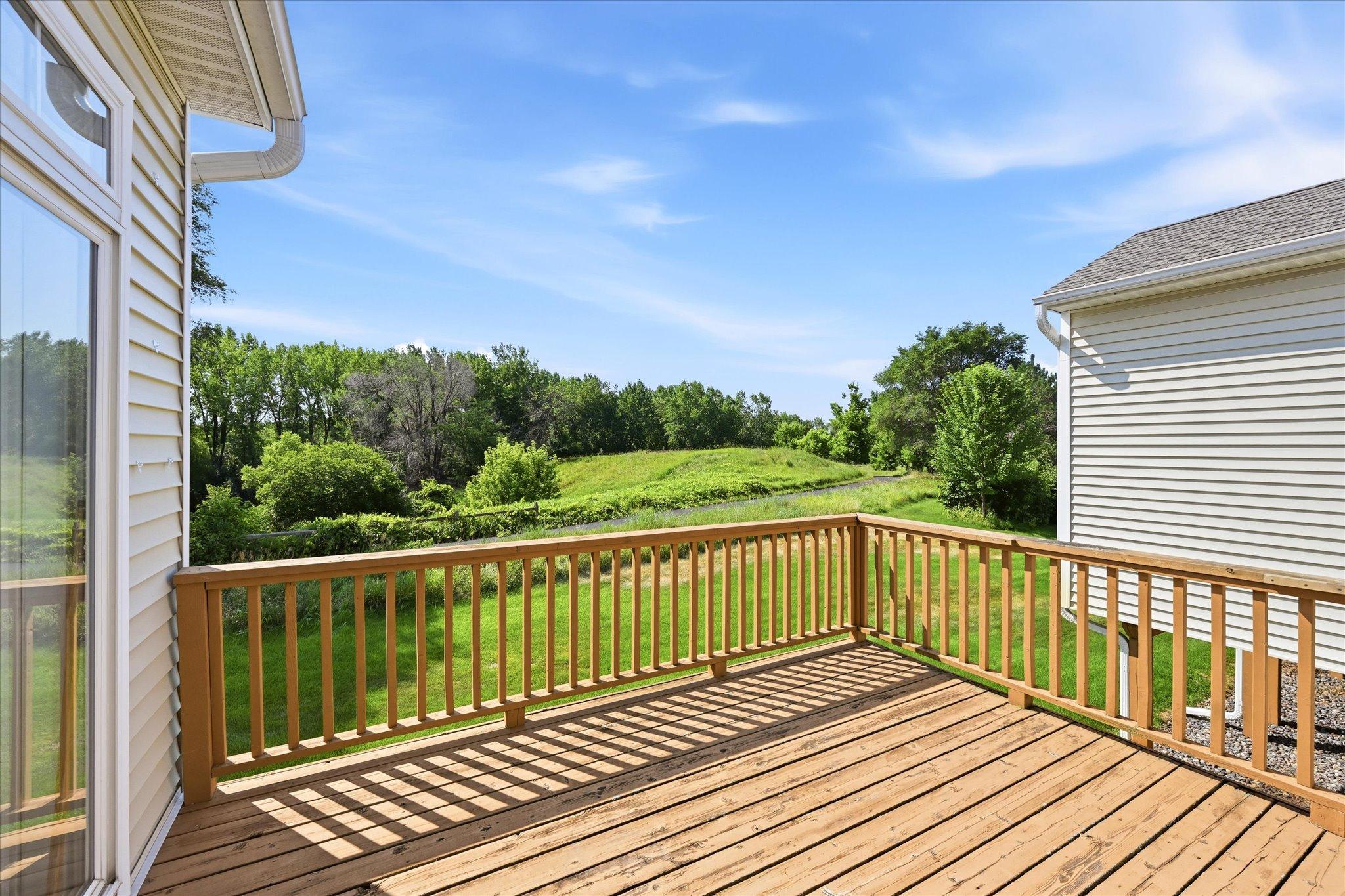 View of Residential at 5818 Prairie Ridge Drive, Shoreview MN 55126, Shoreview (16 of 54) - Mike Wilen | Minnesota Team Real Estate