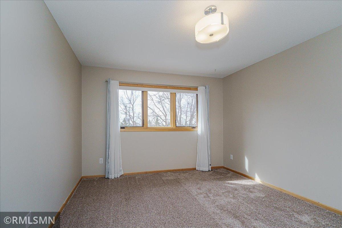 View of Residential at 3959 Arlington Drive, Woodbury MN 55129, Woodbury (29 of 48) - Mike Wilen | Minnesota Team Real Estate