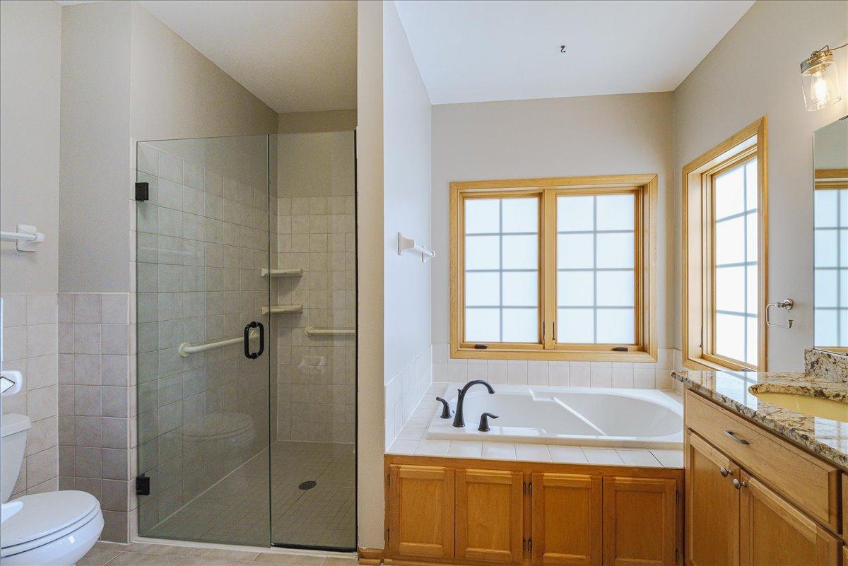 View of Residential at 3959 Arlington Drive, Woodbury MN 55129, Woodbury (25 of 48) - Mike Wilen | Minnesota Team Real Estate