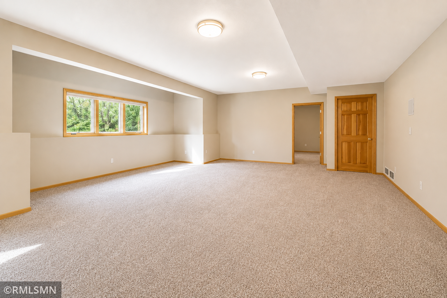 View of Residential at 3959 Arlington Drive, Woodbury MN 55129, Woodbury (33 of 48) - Mike Wilen | Minnesota Team Real Estate
