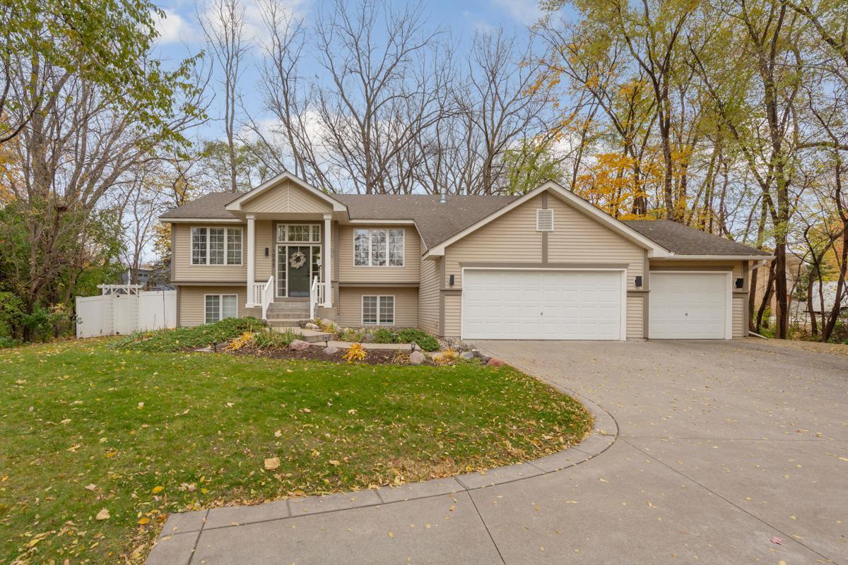 View of Residential at 1055 County Road D, Shoreview MN 55126, Shoreview - Mike Wilen | Minnesota Team Real Estate
