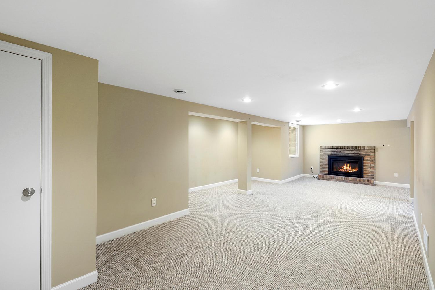 View of Commercial Sale at 3821 Broadway Avenue, Robbinsdale MN 55422, Robbinsdale (16 of 24) - Mike Wilen | Minnesota Team Real Estate