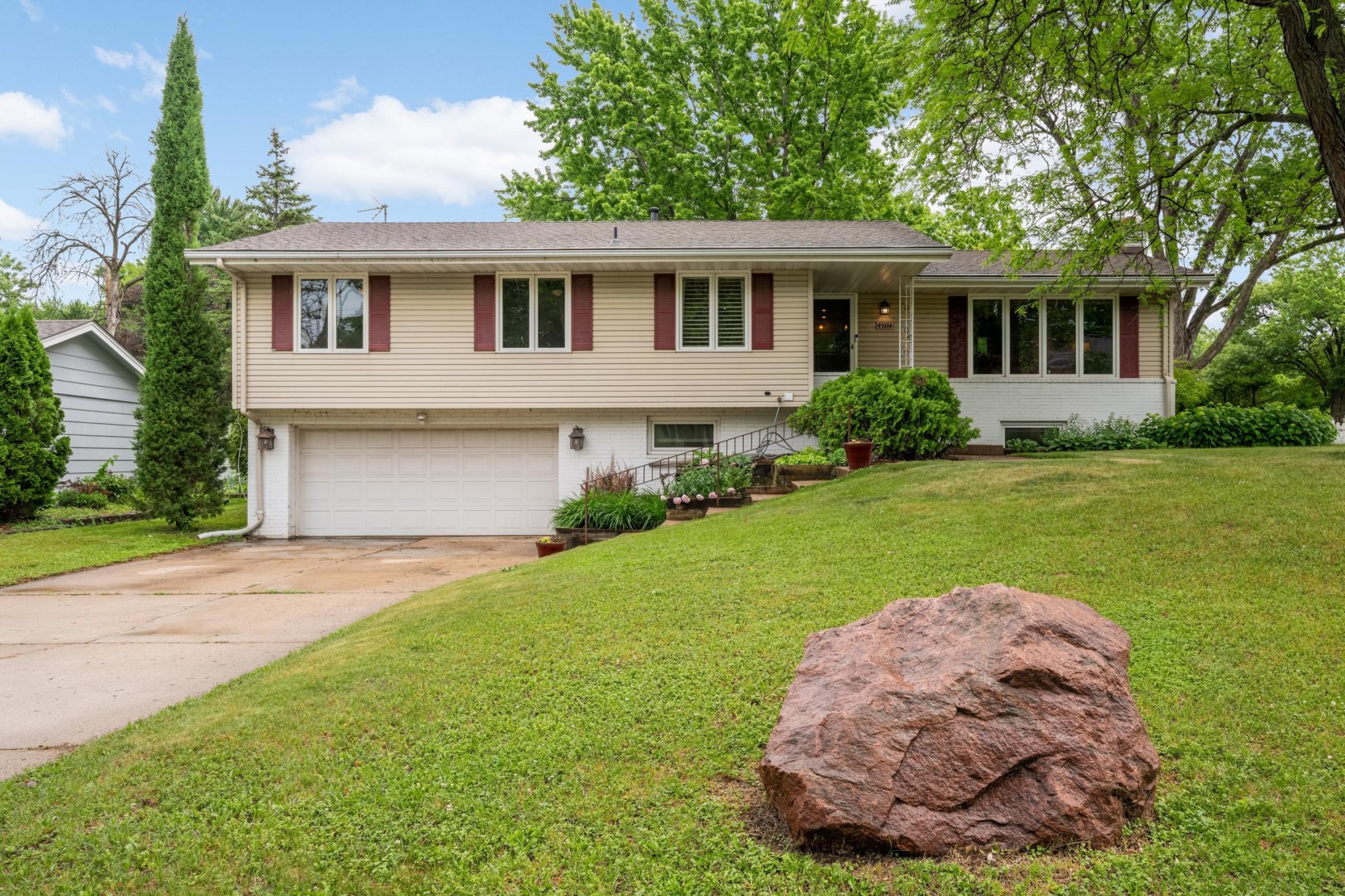 View of Residential at 9717 Russell Avenue, Bloomington MN 55431, Bloomington - Mike Wilen | Minnesota Team Real Estate