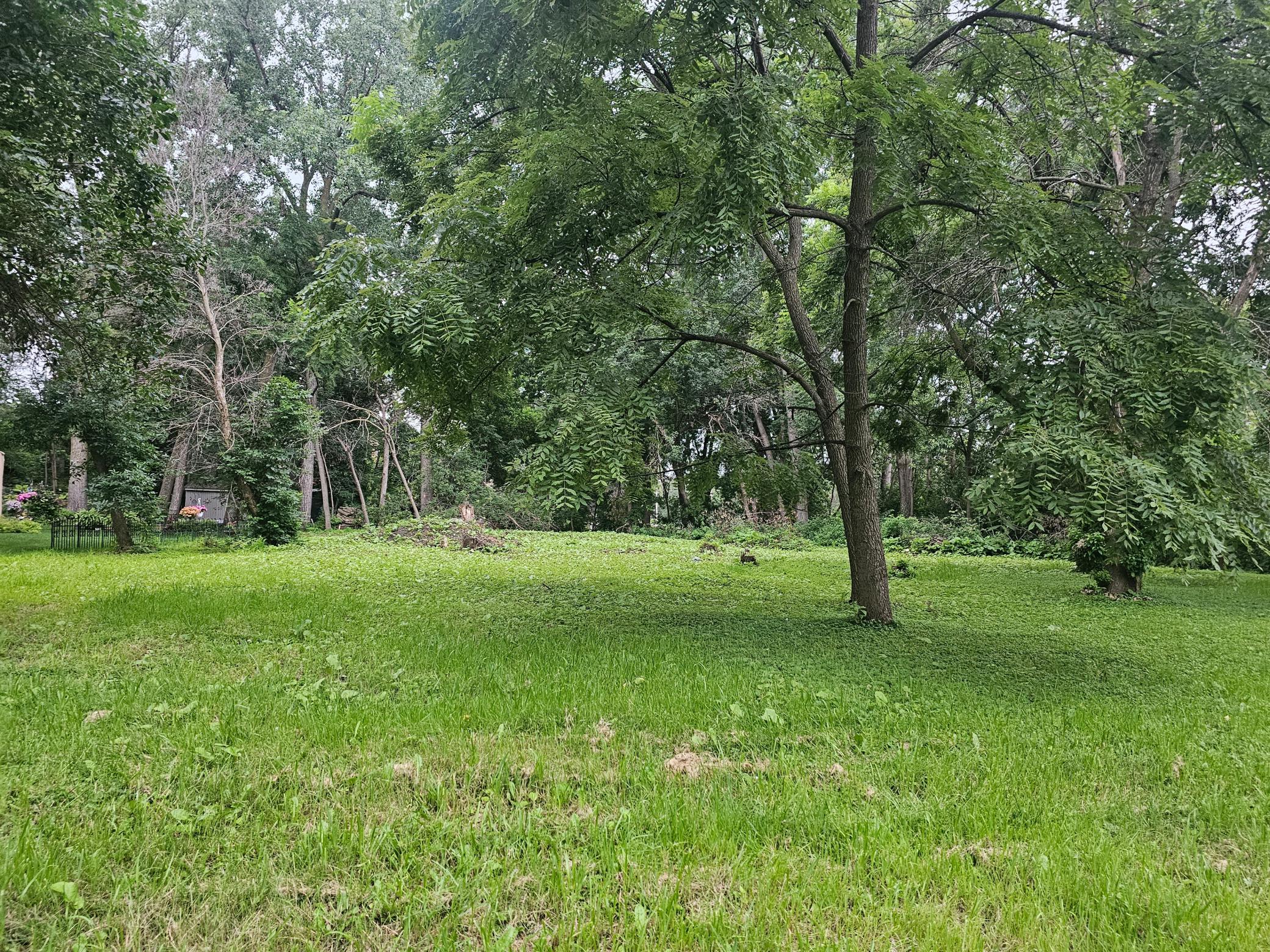 View of Land at 822 Palm Court, North Saint Paul MN 55109, North Saint Paul (5 of 12) - Mike Wilen | Minnesota Team Real Estate