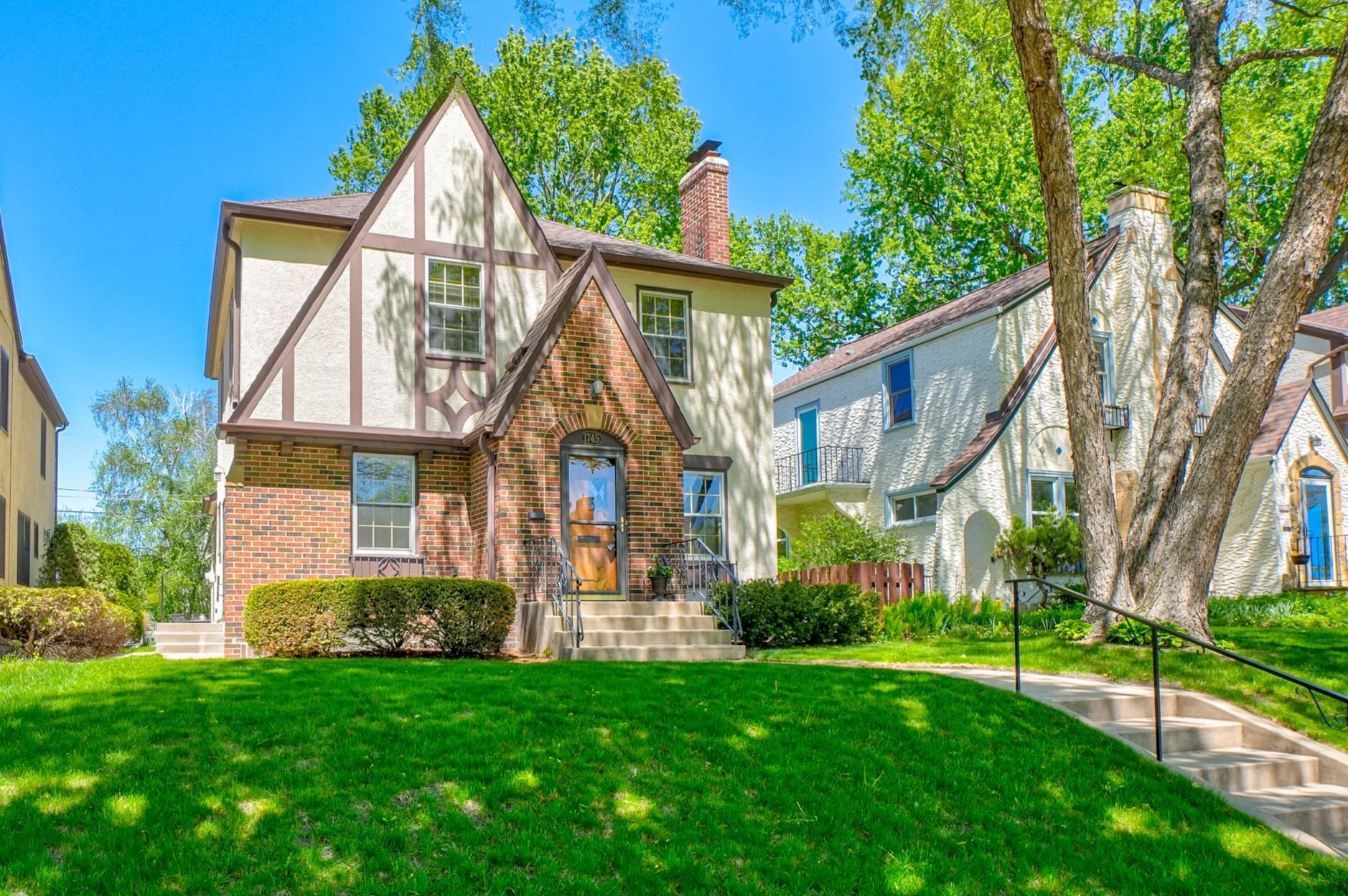 View of Residential at 1745 Eleanor Avenue, Saint Paul MN 55116, Saint Paul - Mike Wilen | Minnesota Team Real Estate
