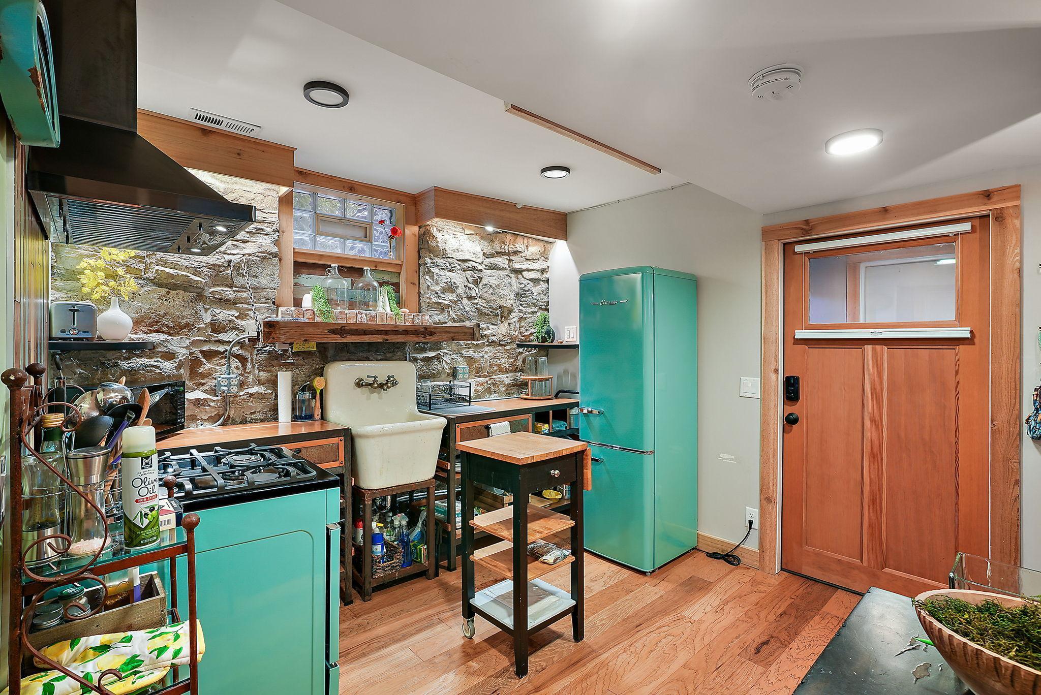 View of Commercial Sale at 3341 Nicollet Avenue, Minneapolis MN 55408, Minneapolis (50 of 125) - Mike Wilen | Minnesota Team Real Estate