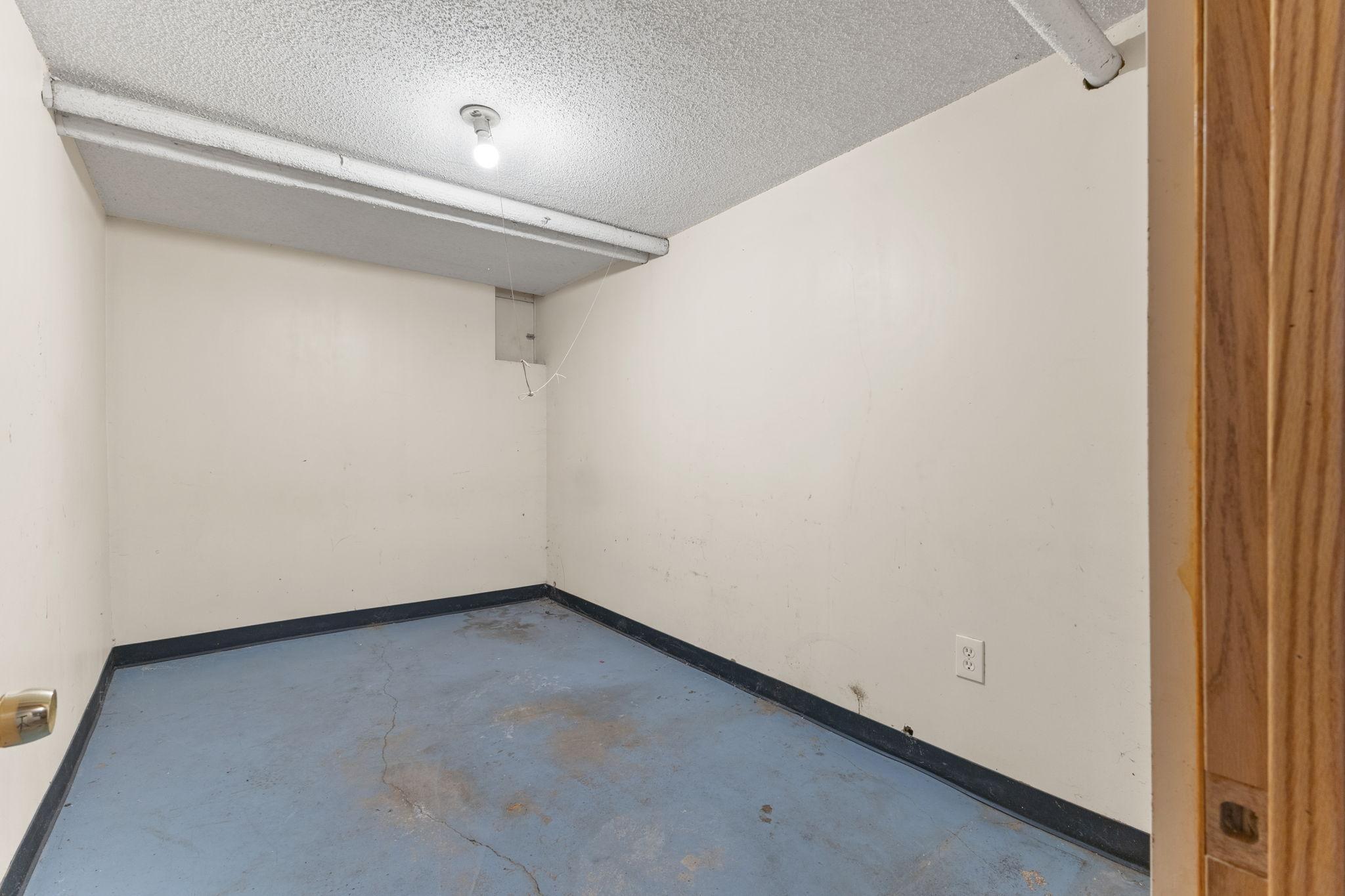 View of Residential Income at 3847 Cedar Avenue, Minneapolis MN 55407, Minneapolis (25 of 41) - Mike Wilen | Minnesota Team Real Estate