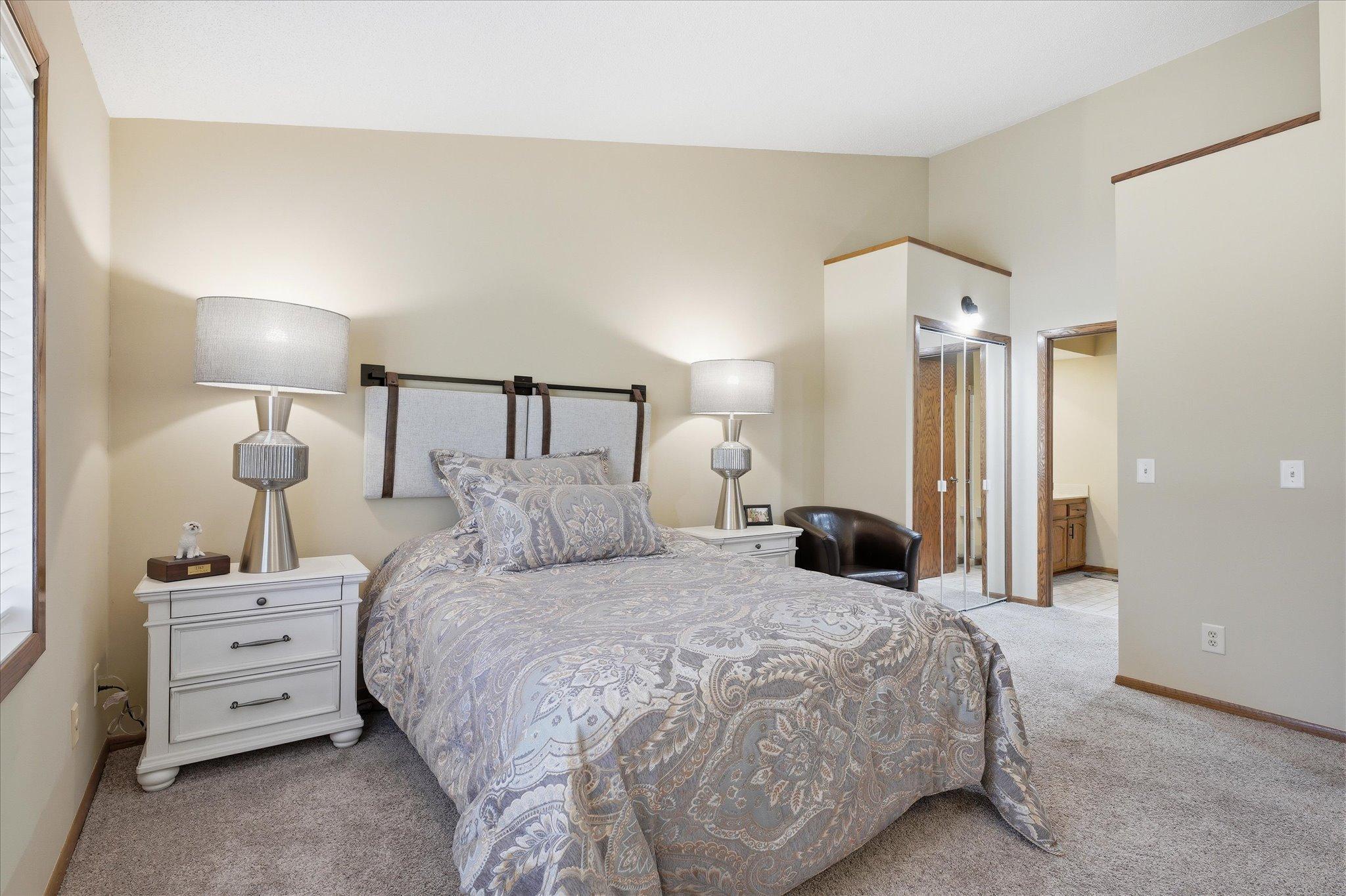 View of Residential at 2741 River Hills Drive, Burnsville MN 55337, Burnsville (19 of 39) - Mike Wilen | Minnesota Team Real Estate