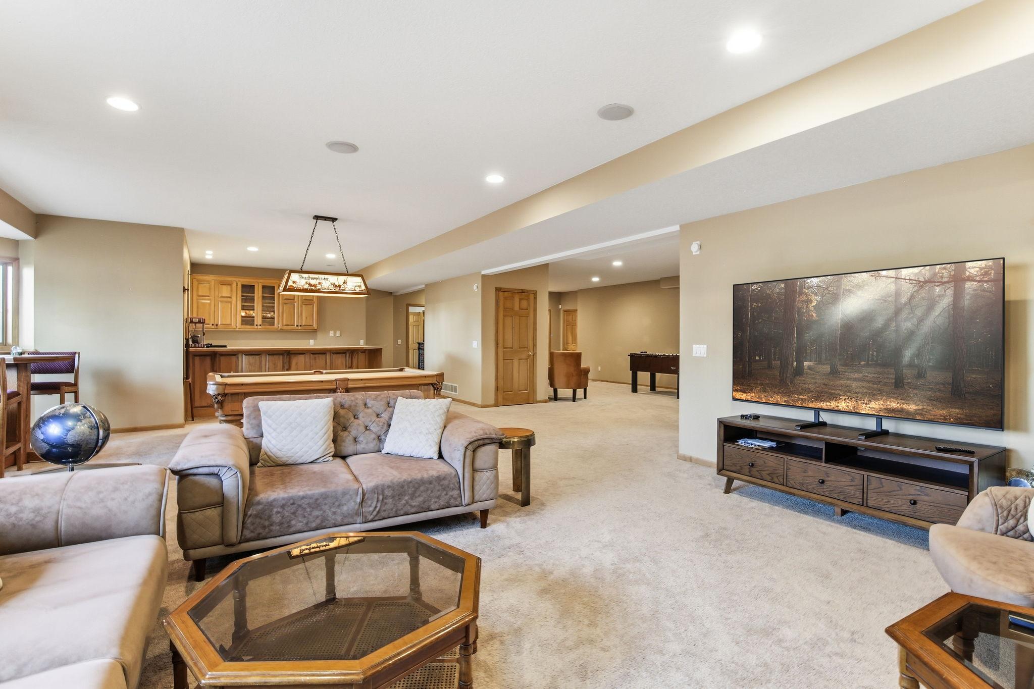 View of Residential at 2 Bent Tree Lane, North Oaks MN 55127, North Oaks (44 of 59) - Mike Wilen | Minnesota Team Real Estate