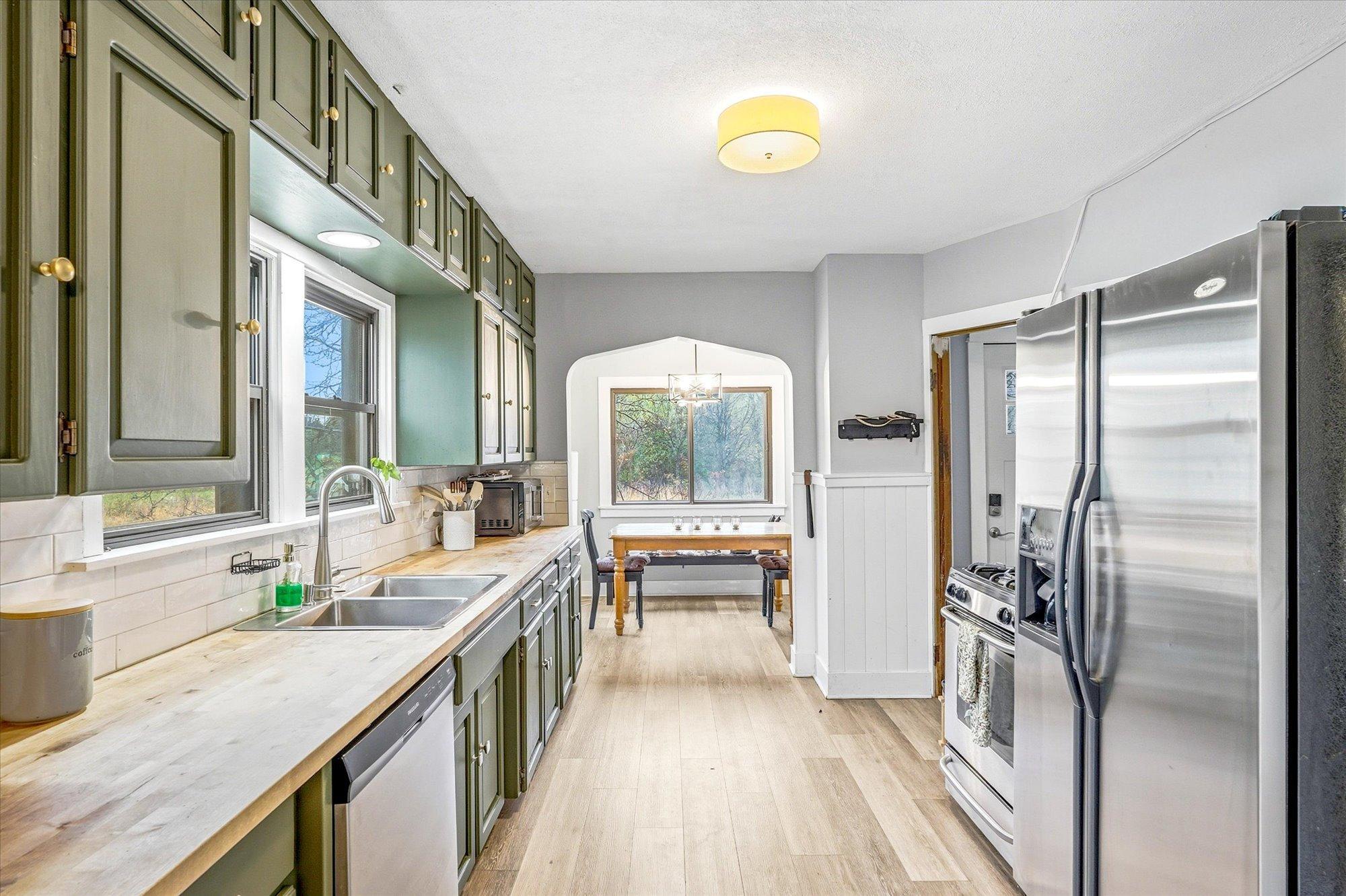 View of Residential at 2533 Snelling Curve, Roseville MN 55113, Roseville (14 of 43) - Mike Wilen | Minnesota Team Real Estate