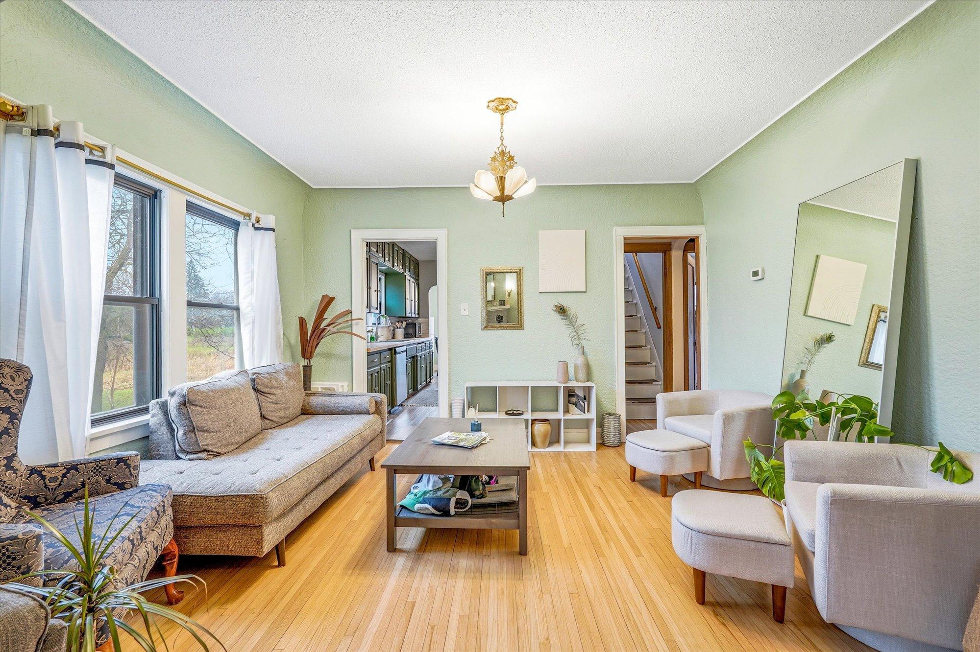 View of Residential at 2533 Snelling Curve, Roseville MN 55113, Roseville (9 of 43) - Mike Wilen | Minnesota Team Real Estate