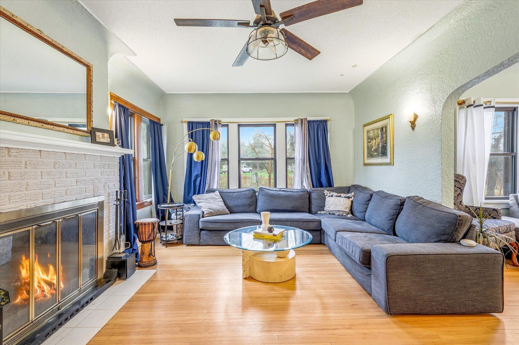 View of Residential at 2533 Snelling Curve, Roseville MN 55113, Roseville (6 of 43) - Mike Wilen | Minnesota Team Real Estate