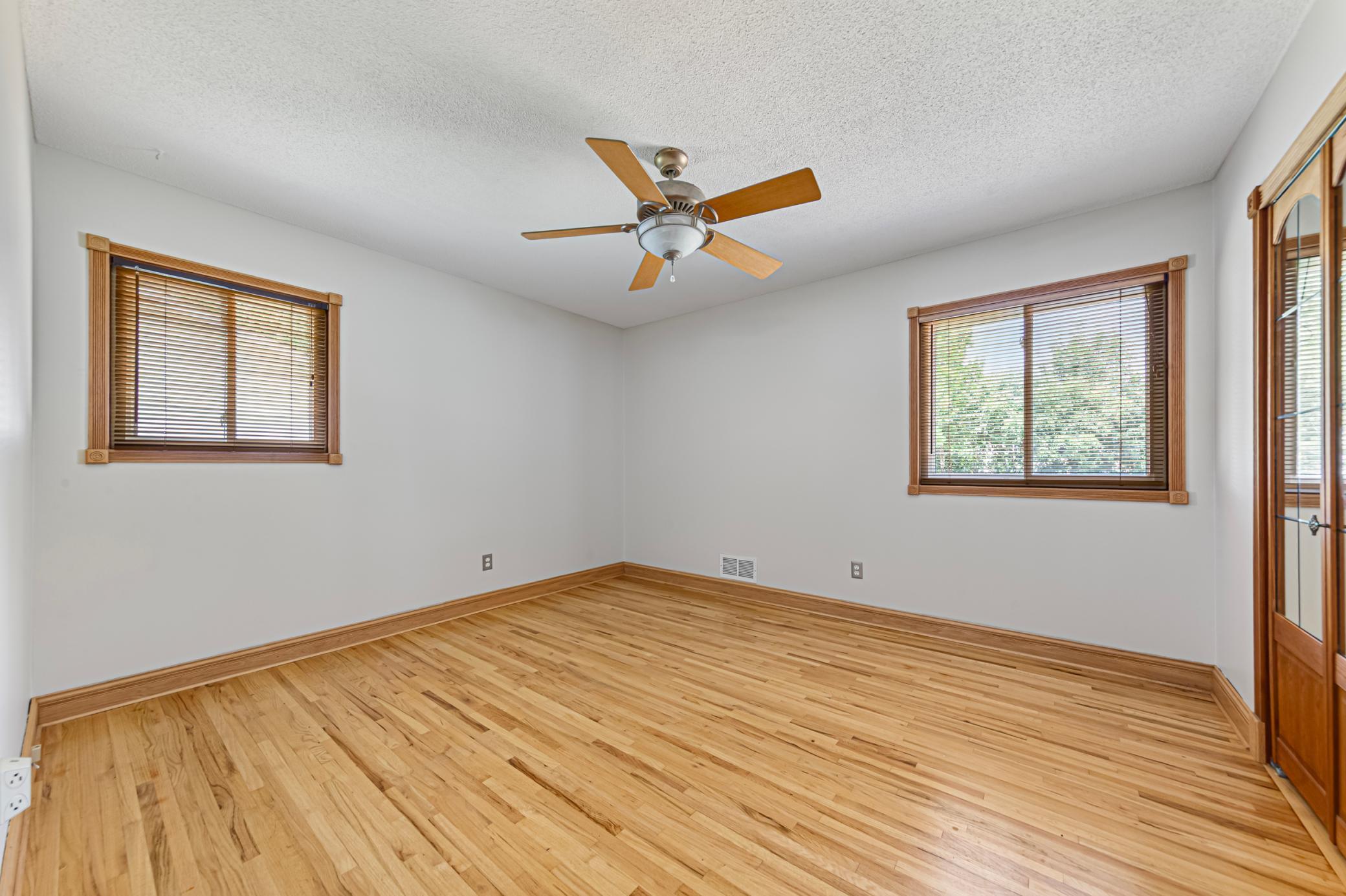 View of Residential at 2033 Bluestone Lane, Eagan MN 55122, Eagan (28 of 40) - Mike Wilen | Minnesota Team Real Estate