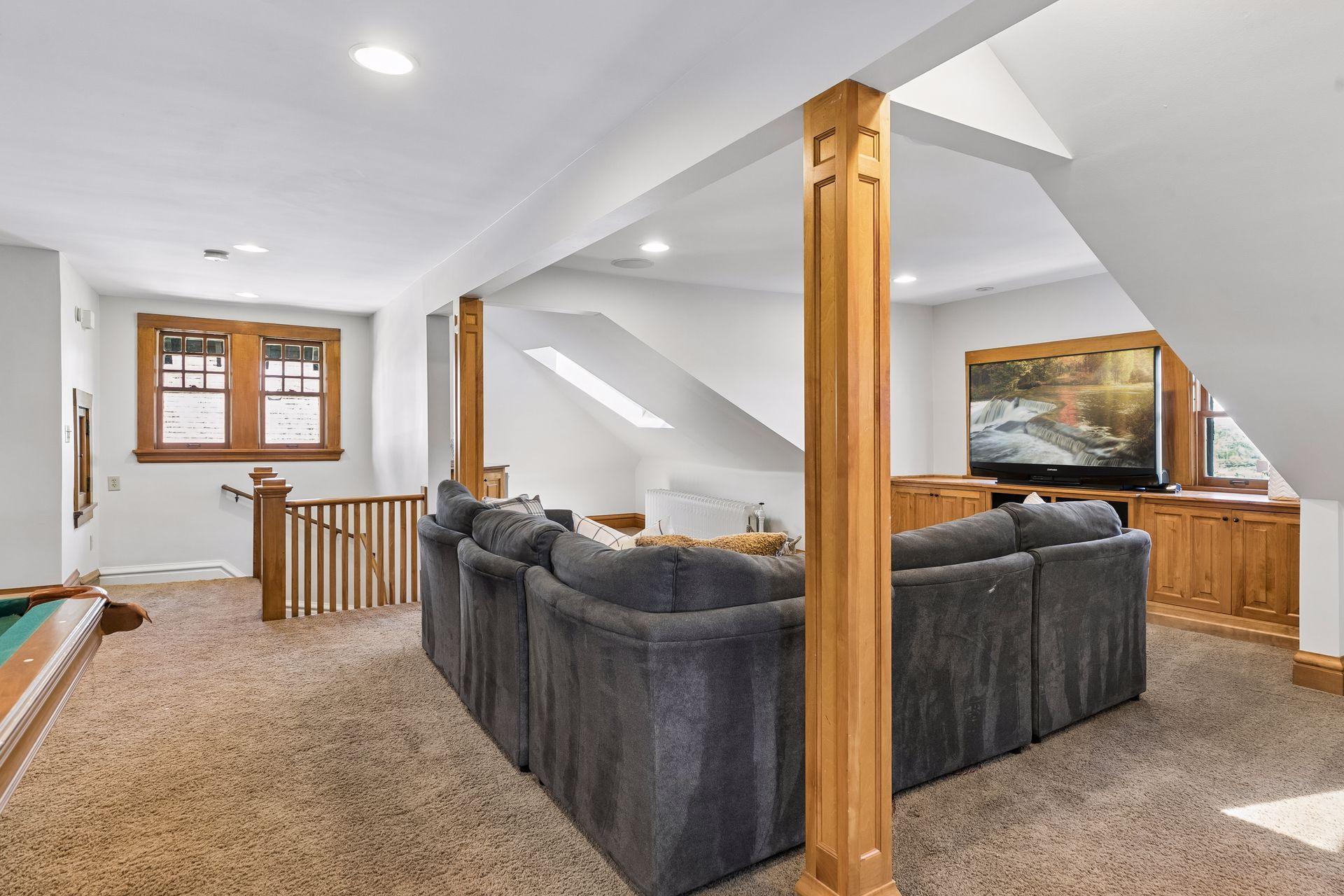 View of Residential at 42 Kenwood Parkway, Saint Paul MN 55105, Saint Paul (33 of 56) - Mike Wilen | Minnesota Team Real Estate