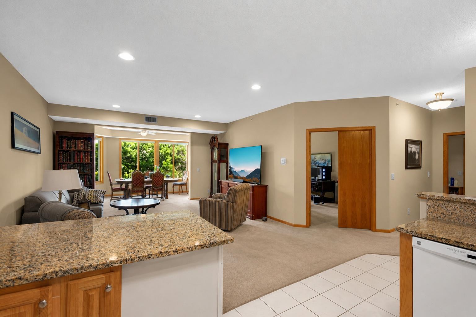 View of Residential at 5985 Rowland Road #302, Minnetonka MN 55343, Minnetonka (17 of 27) - Mike Wilen | Minnesota Team Real Estate