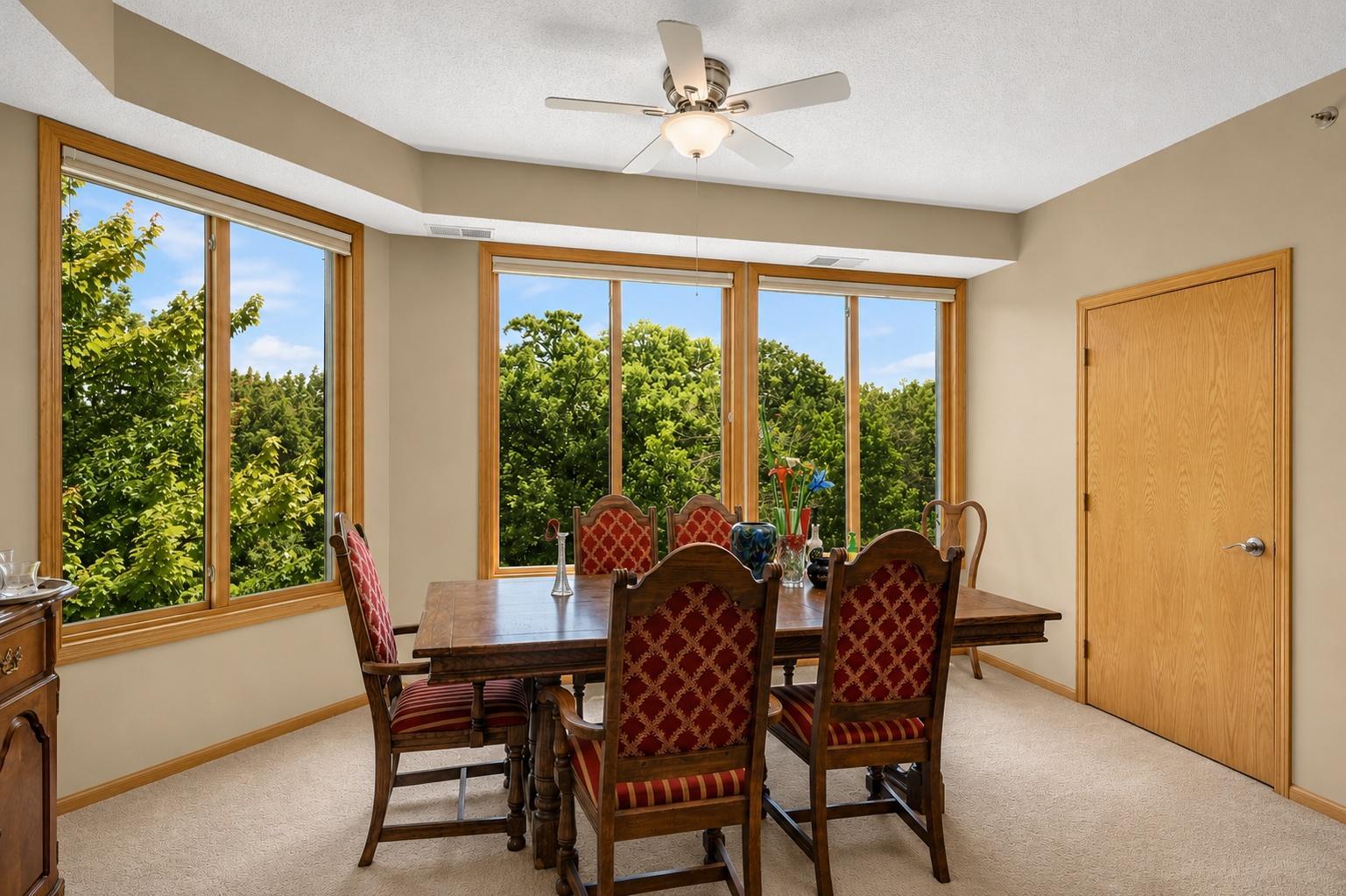 View of Residential at 5985 Rowland Road #302, Minnetonka MN 55343, Minnetonka (12 of 27) - Mike Wilen | Minnesota Team Real Estate