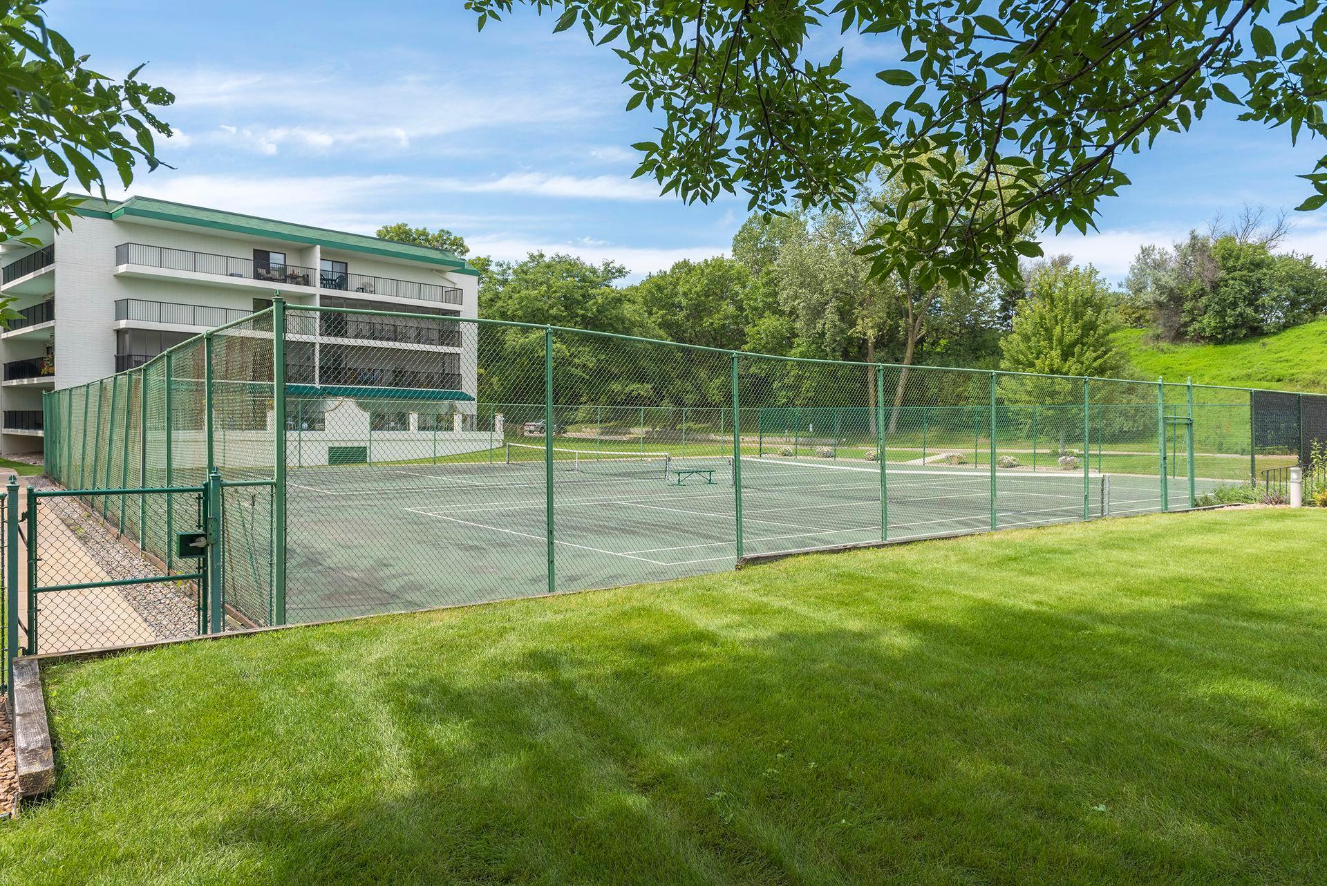 View of Residential at 10531 Cedar Lake Road #212, Minnetonka MN 55305, Minnetonka (27 of 30) - Mike Wilen | Minnesota Team Real Estate