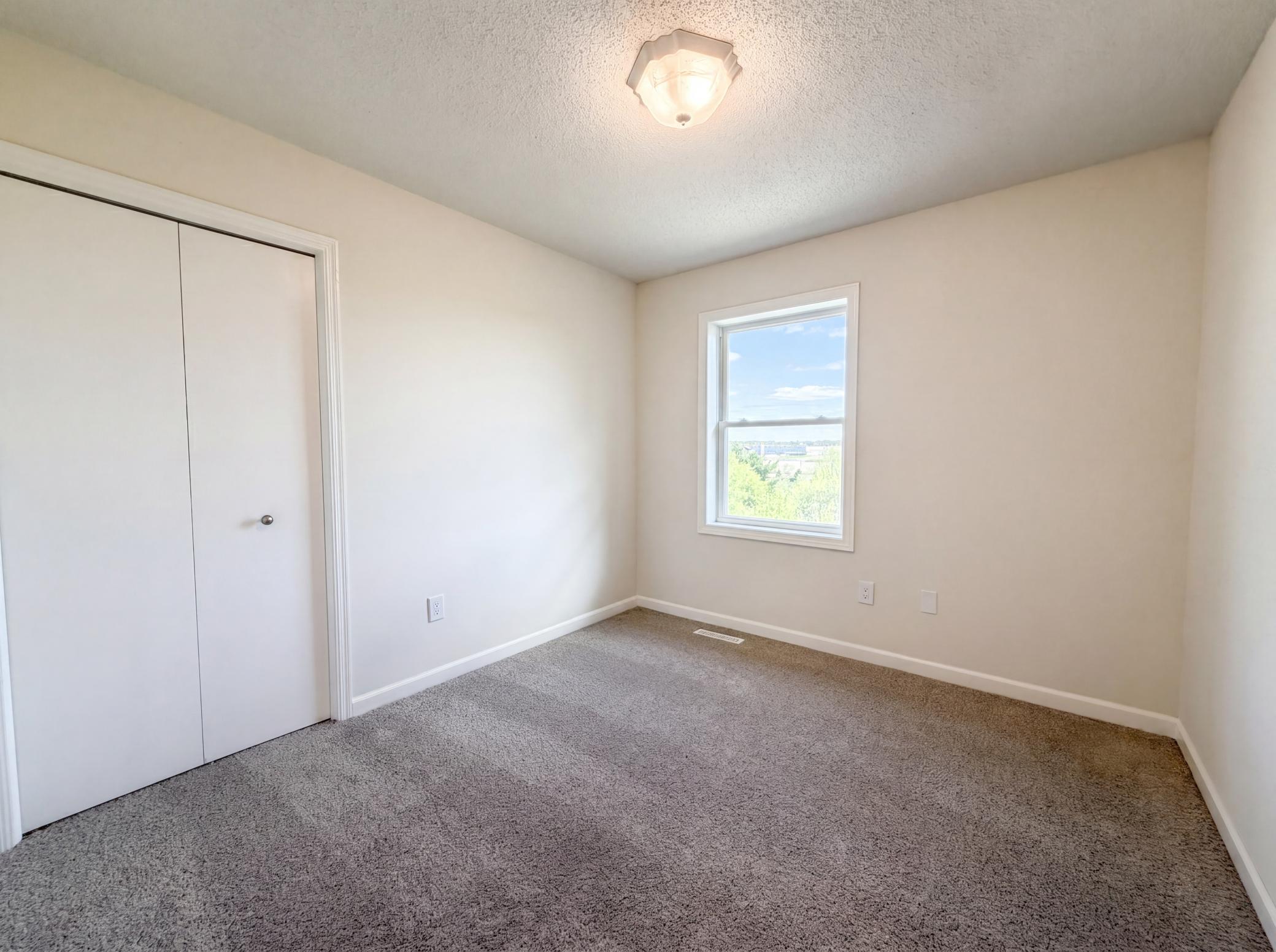 View of Residential at 9429 Harkness Avenue, Cottage Grove MN 55016, Cottage Grove (11 of 23) - Mike Wilen | Minnesota Team Real Estate