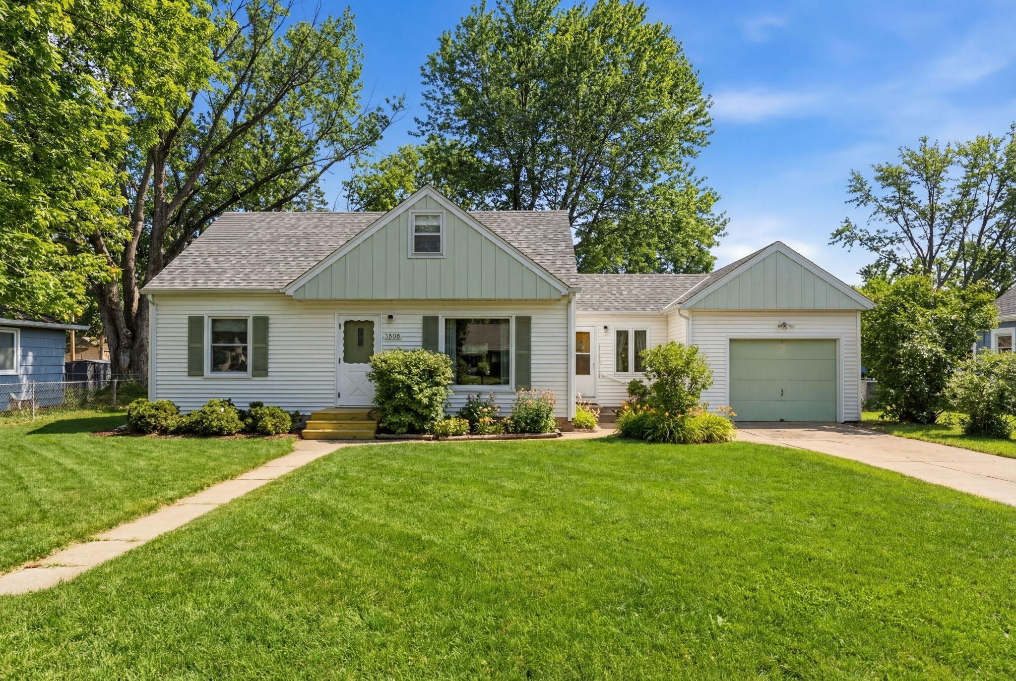 View of Residential at 5808 Nevada Avenue, Crystal MN 55428, Crystal - Mike Wilen | Minnesota Team Real Estate