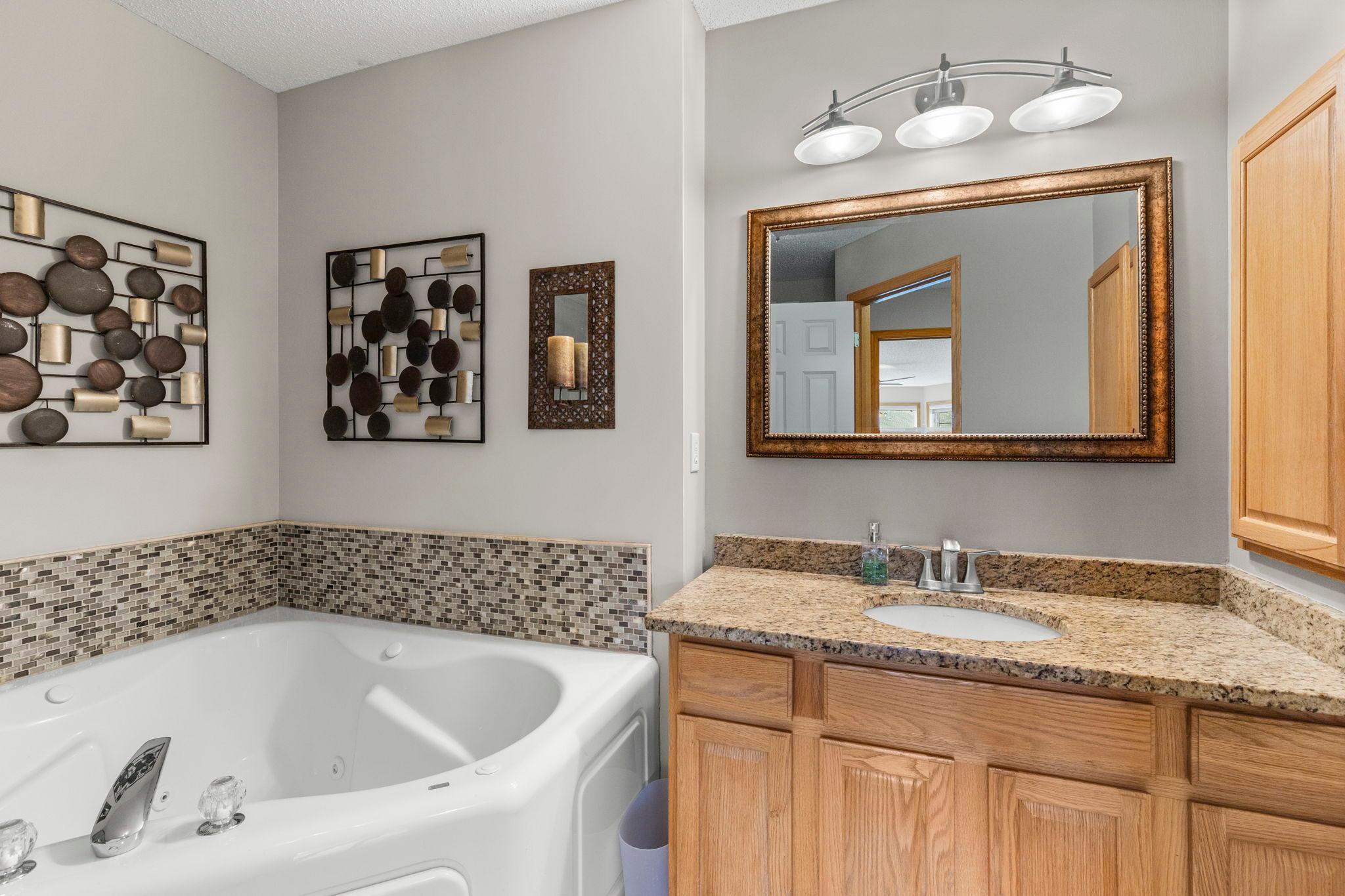 View of Residential at 2177 Eagle Trace Lane, Woodbury MN 55129, Woodbury (33 of 57) - Mike Wilen | Minnesota Team Real Estate