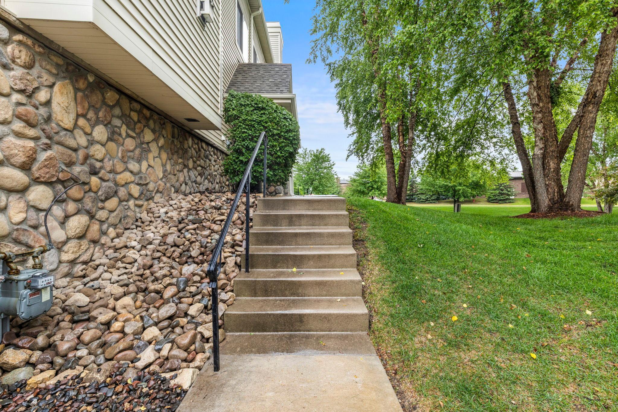 View of Residential at 2177 Eagle Trace Lane, Woodbury MN 55129, Woodbury (6 of 57) - Mike Wilen | Minnesota Team Real Estate
