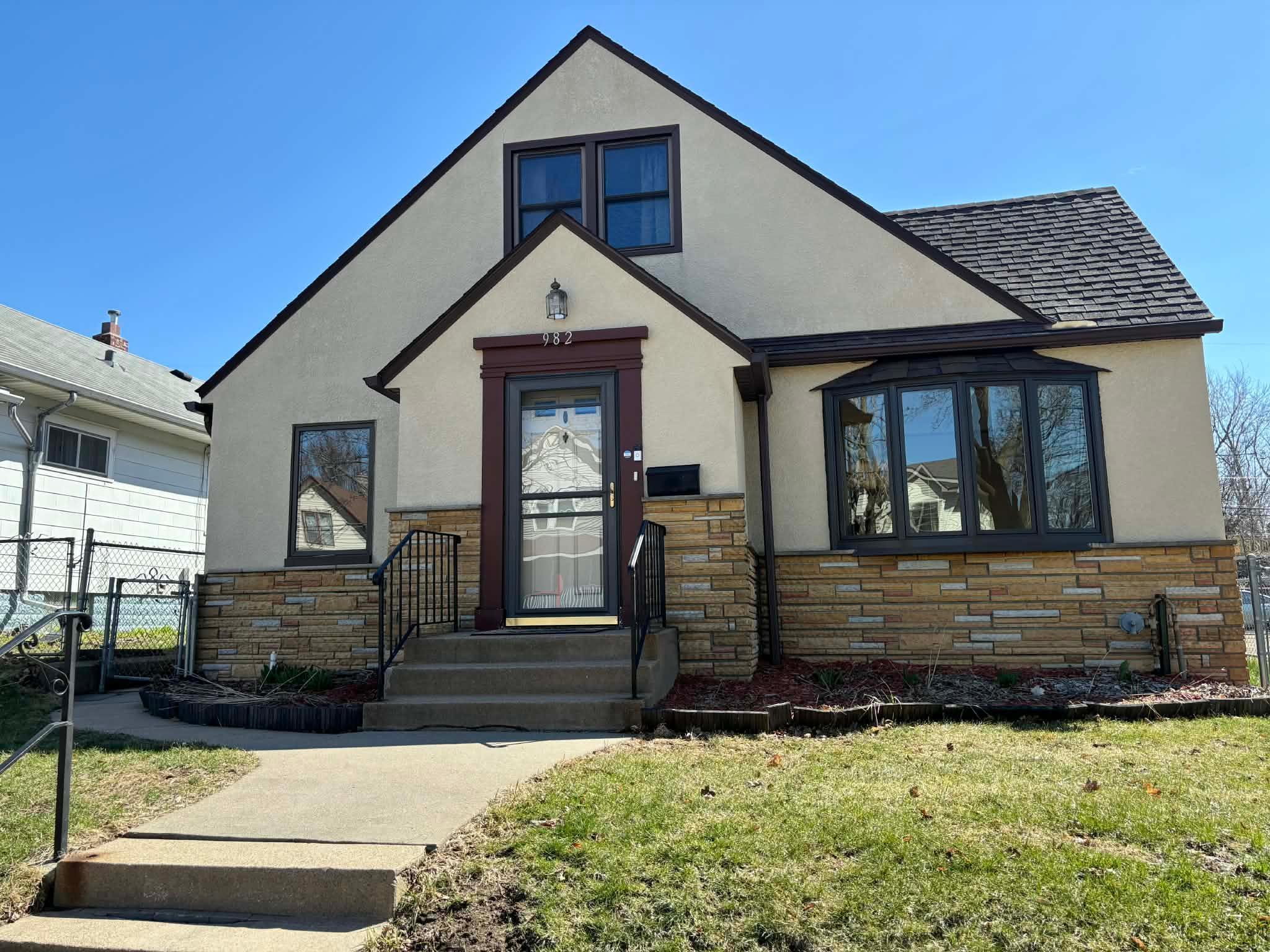 View of Residential at 982 Geranium Avenue, Saint Paul MN 55106, Saint Paul - Mike Wilen | Minnesota Team Real Estate