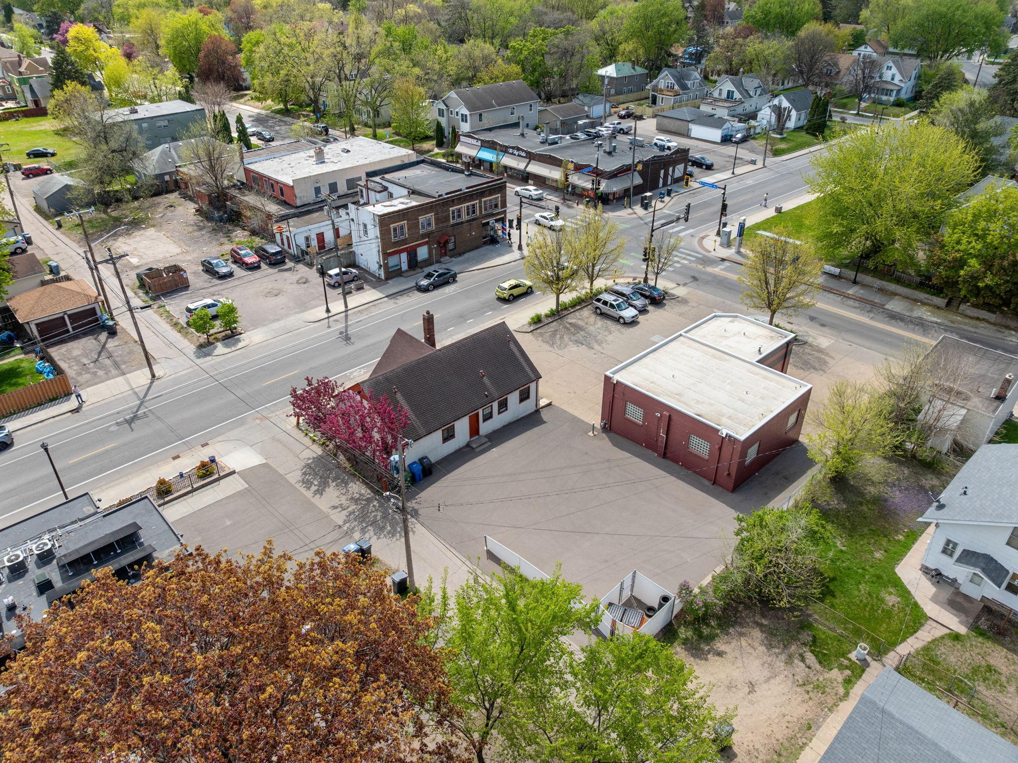 View of Commercial Sale at 1214 42nd Avenue, Minneapolis MN 55412, Minneapolis (5 of 8) - Mike Wilen | Minnesota Team Real Estate