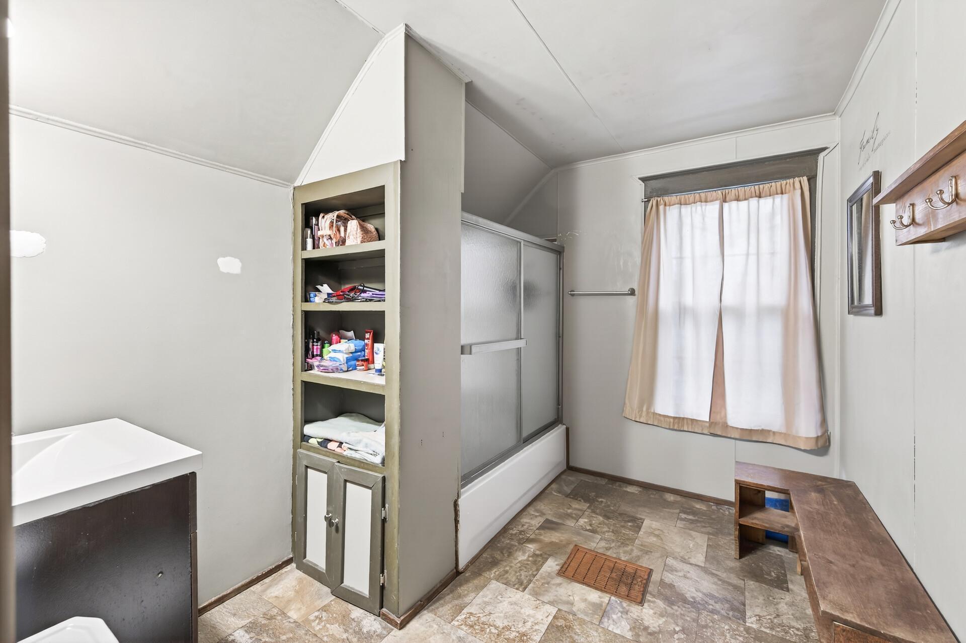 View of Residential at 632 Manomin Avenue, Saint Paul MN 55107, Saint Paul (14 of 30) - Mike Wilen | Minnesota Team Real Estate