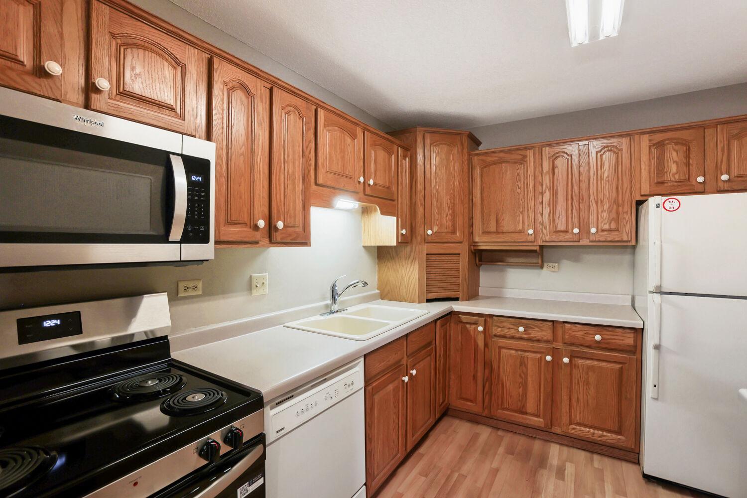 View of Residential at 4045 Hodgson Road #312, Shoreview MN 55126, Shoreview (8 of 28) - Mike Wilen | Minnesota Team Real Estate