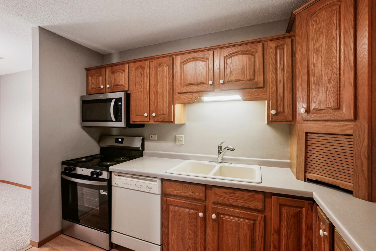 View of Residential at 4045 Hodgson Road #312, Shoreview MN 55126, Shoreview (9 of 28) - Mike Wilen | Minnesota Team Real Estate