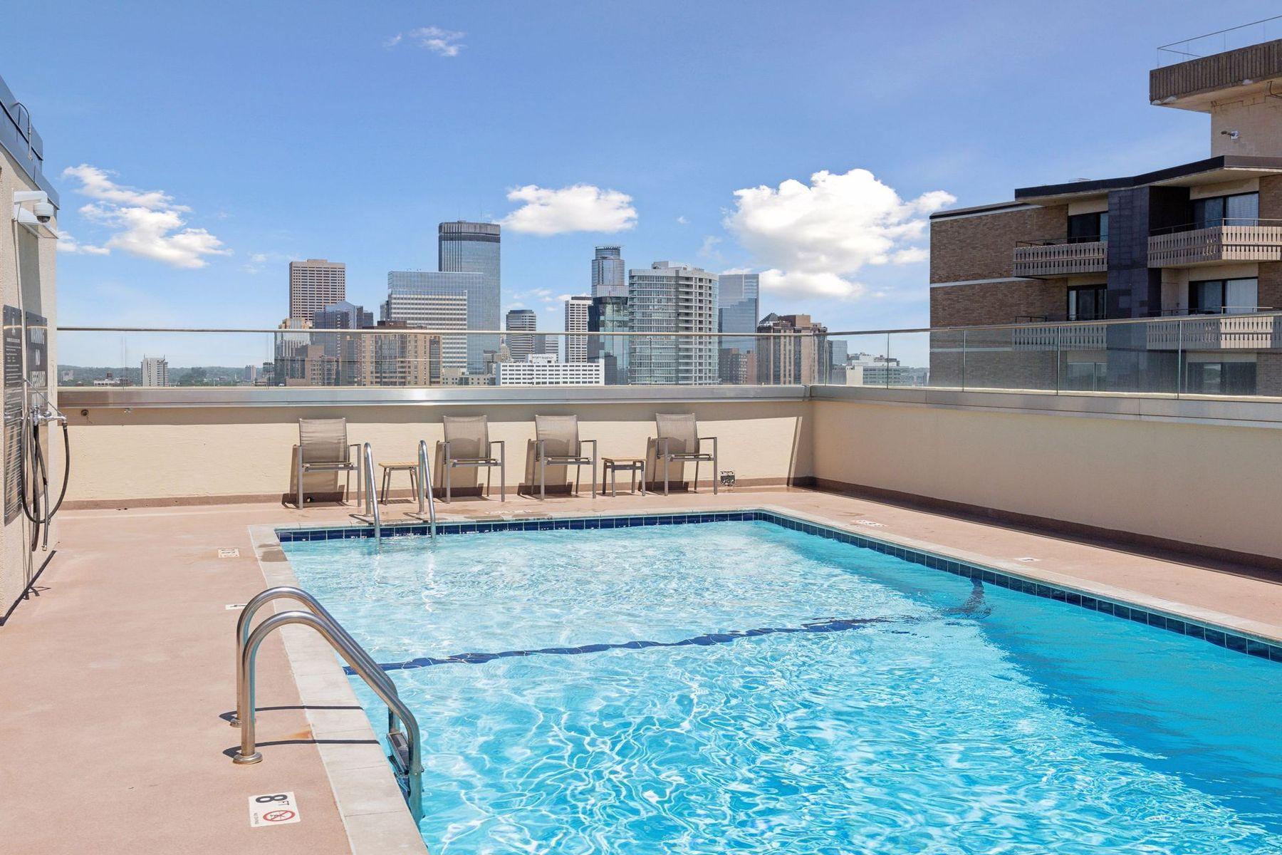 View of Residential at 410 Groveland Avenue #1506, Minneapolis MN 55403, Minneapolis (17 of 42) - Mike Wilen | Minnesota Team Real Estate