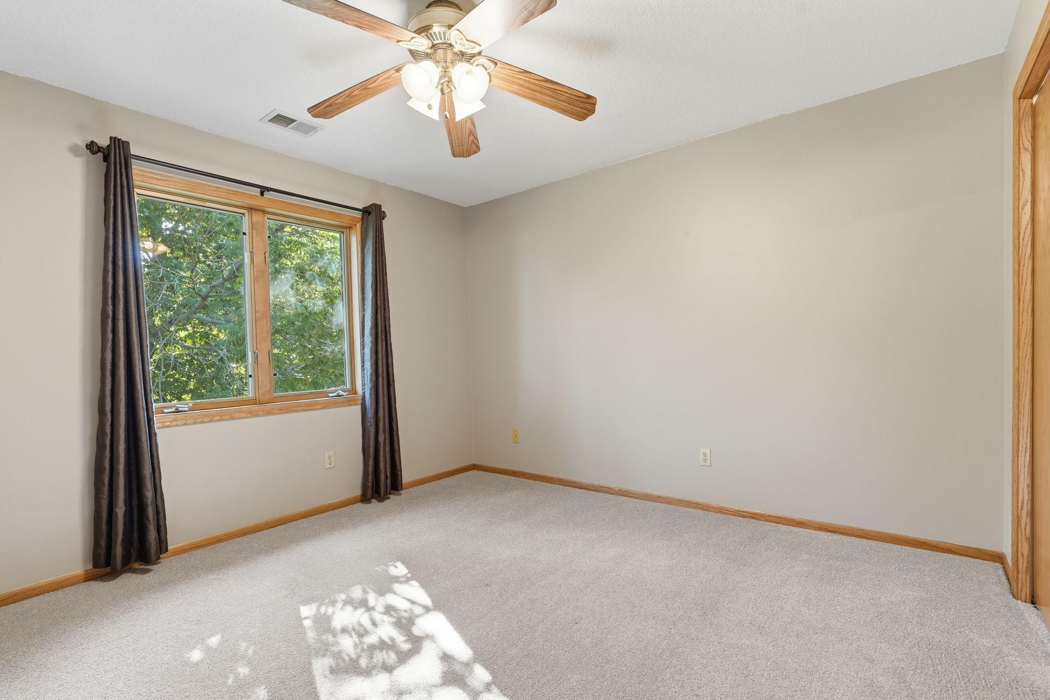 View of Residential at 2222 Parkview Lane, Woodbury MN 55125, Woodbury (22 of 37) - Mike Wilen | Minnesota Team Real Estate