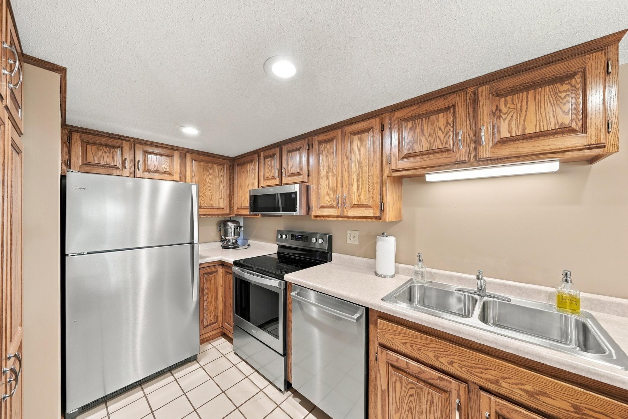View of Residential at 1021 Sibley Memorial Highway #404, Lilydale MN 55118, Lilydale (32 of 52) - Mike Wilen | Minnesota Team Real Estate