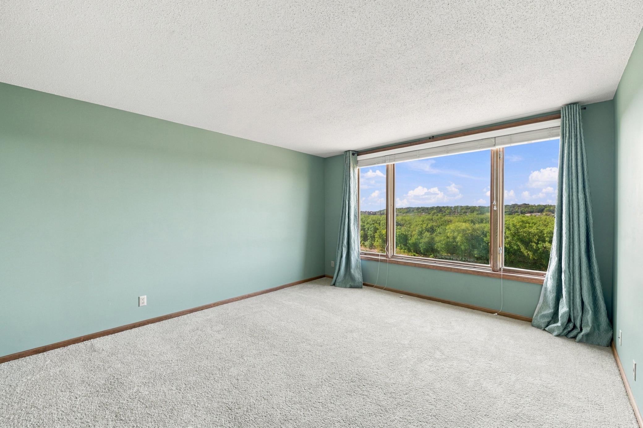 View of Residential at 1021 Sibley Memorial Highway #404, Lilydale MN 55118, Lilydale (21 of 52) - Mike Wilen | Minnesota Team Real Estate