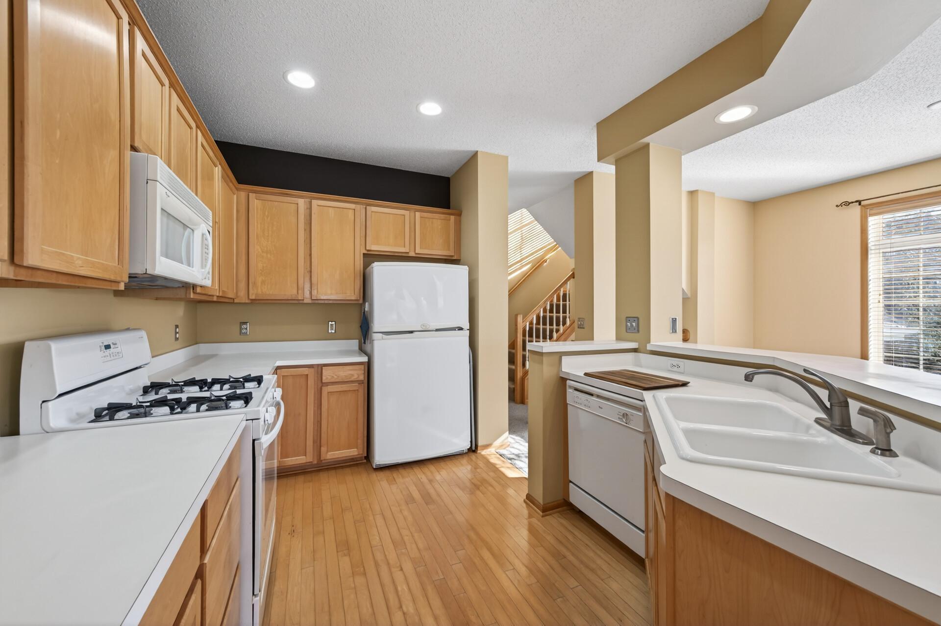 View of Residential at 2310 Eagle Trace Lane, Woodbury MN 55129, Woodbury (14 of 34) - Mike Wilen | Minnesota Team Real Estate