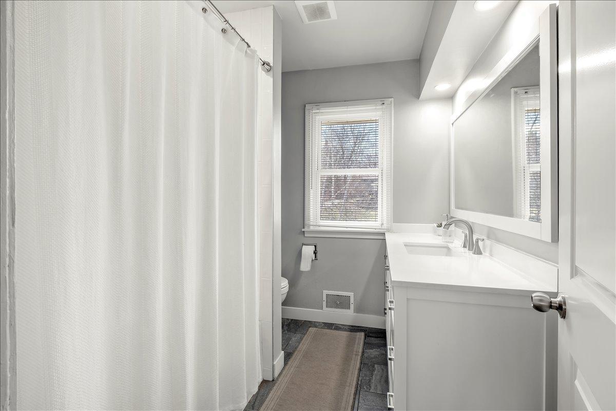 View of Residential at 36 Western Terrace, Golden Valley MN 55426, Golden Valley (17 of 45) - Mike Wilen | Minnesota Team Real Estate