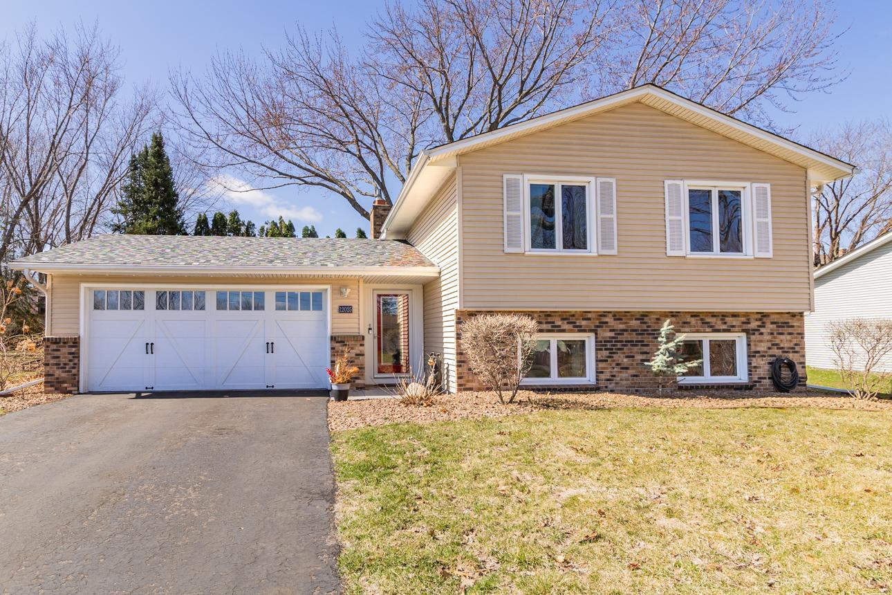 View of Residential at 12025 Jasper Lane, Eden Prairie MN 55347, Eden Prairie - Mike Wilen | Minnesota Team Real Estate