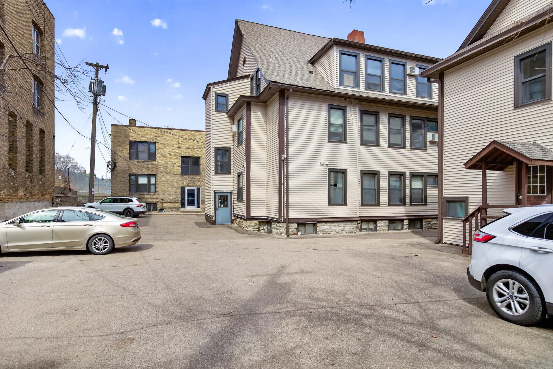 View of Residential at 1936 Aldrich Avenue #E301, Minneapolis MN 55403, Minneapolis (32 of 32) - Mike Wilen | Minnesota Team Real Estate