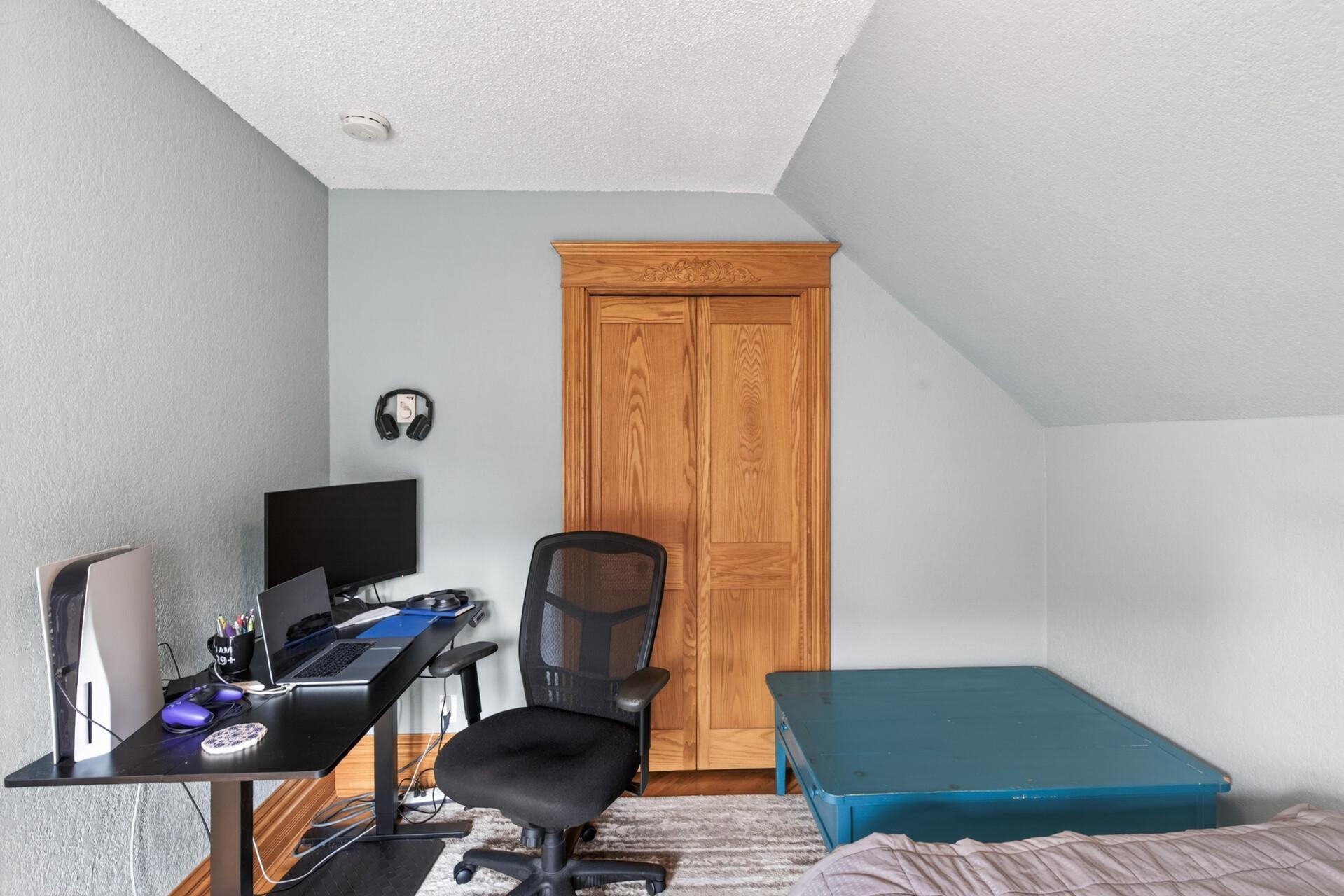 View of Residential at 1936 Aldrich Avenue #E301, Minneapolis MN 55403, Minneapolis (23 of 32) - Mike Wilen | Minnesota Team Real Estate