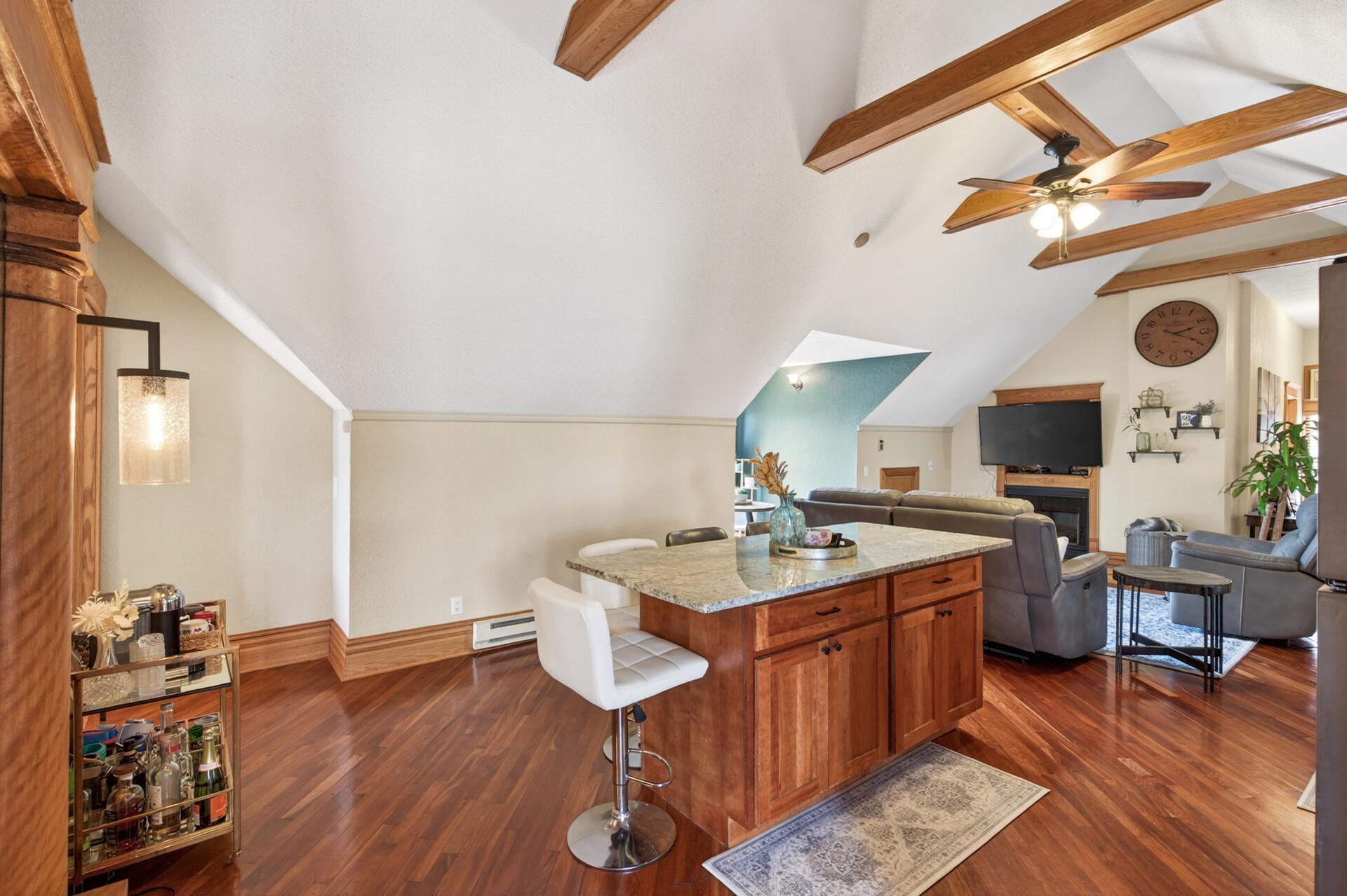 View of Residential at 1936 Aldrich Avenue #E301, Minneapolis MN 55403, Minneapolis (13 of 32) - Mike Wilen | Minnesota Team Real Estate