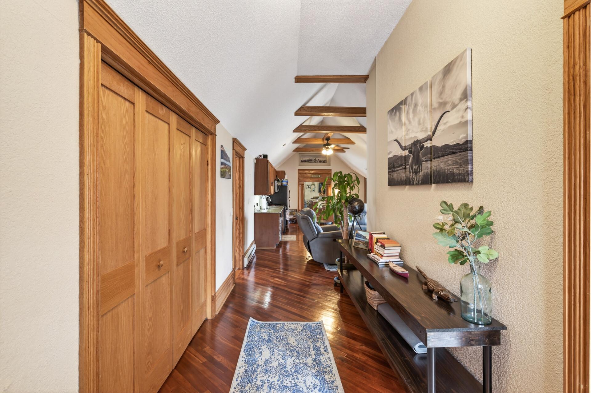 View of Residential at 1936 Aldrich Avenue #E301, Minneapolis MN 55403, Minneapolis (5 of 32) - Mike Wilen | Minnesota Team Real Estate