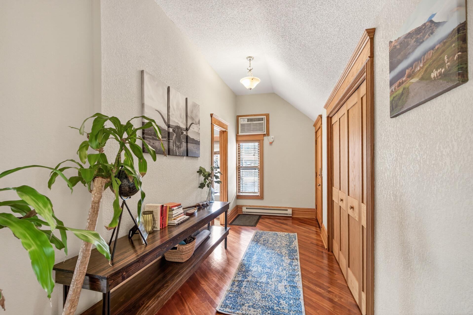 View of Residential at 1936 Aldrich Avenue #E301, Minneapolis MN 55403, Minneapolis (4 of 32) - Mike Wilen | Minnesota Team Real Estate
