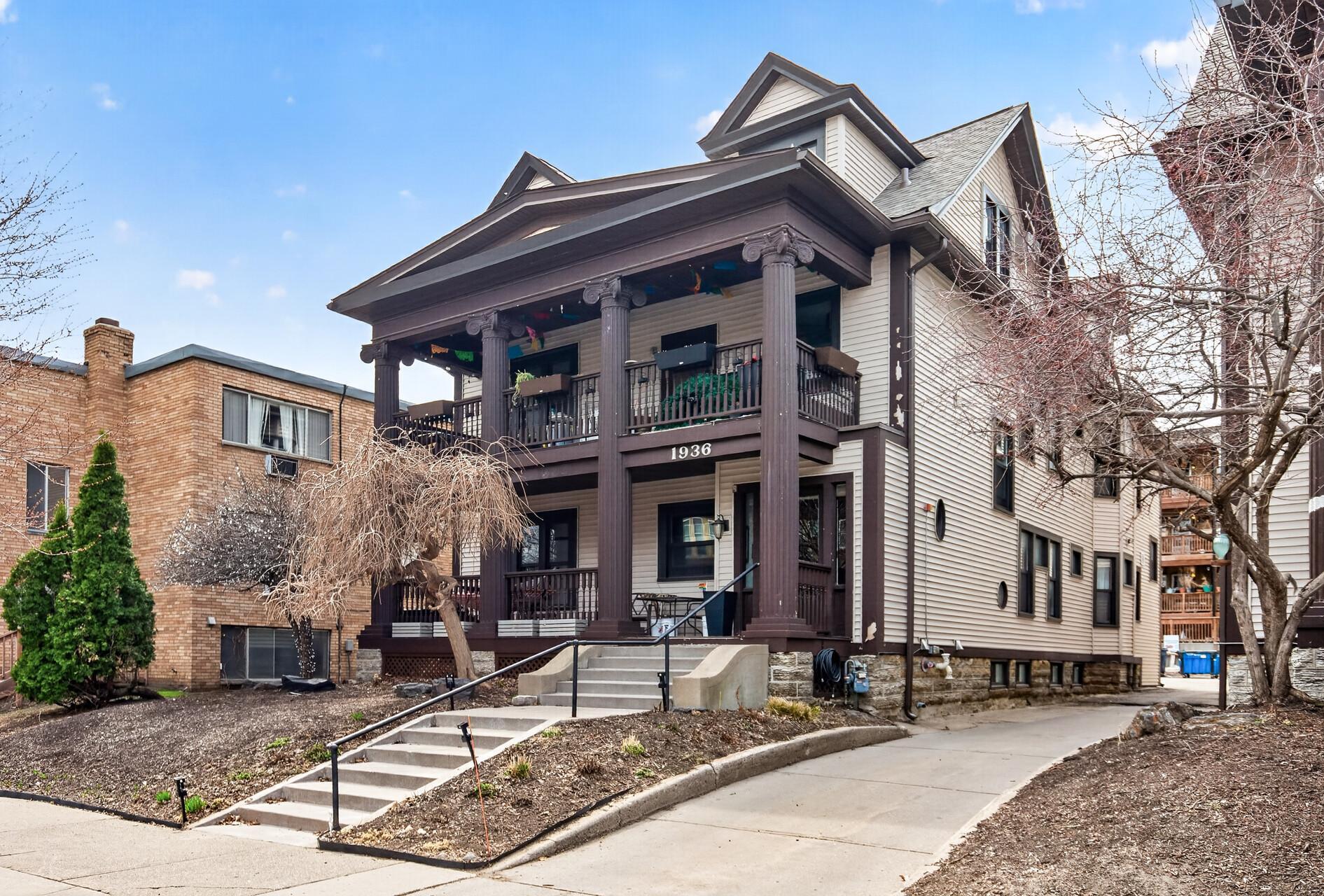 View of Residential at 1936 Aldrich Avenue #E301, Minneapolis MN 55403, Minneapolis (27 of 32) - Mike Wilen | Minnesota Team Real Estate