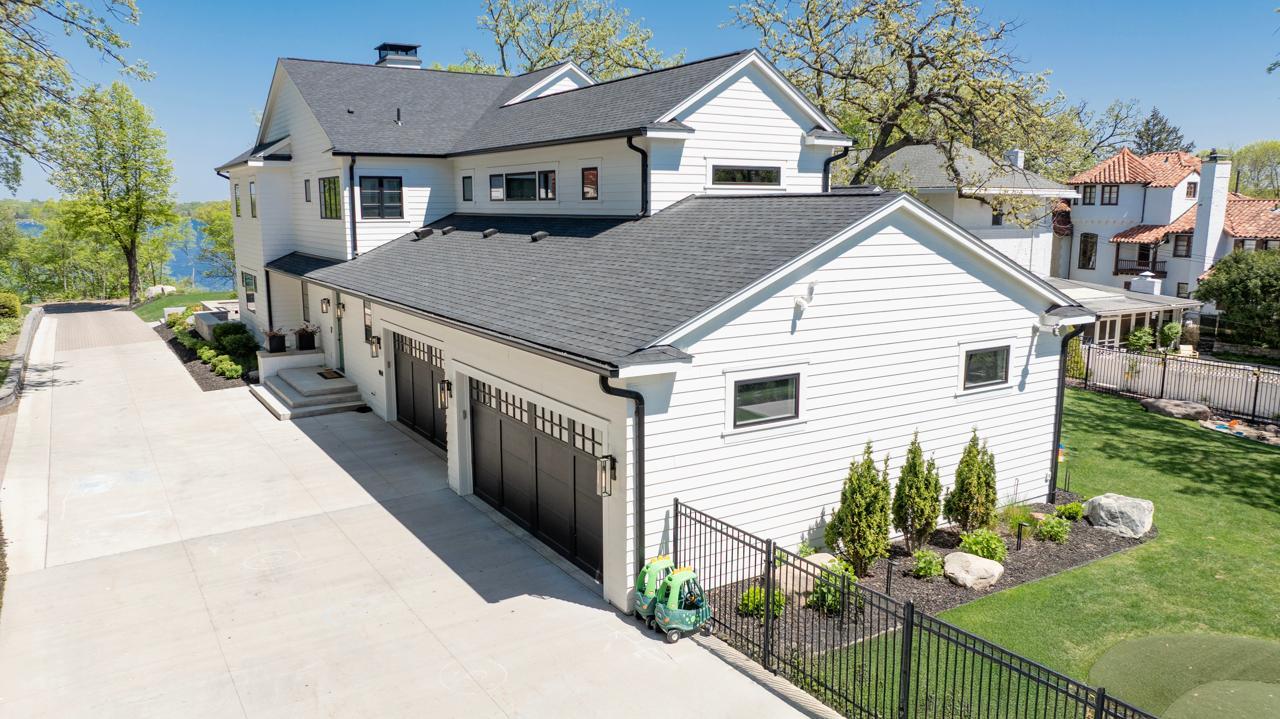 View of Residential at 4889 Lake Harriet Parkway, Minneapolis MN 55419, Minneapolis (49 of 50) - Mike Wilen | Minnesota Team Real Estate